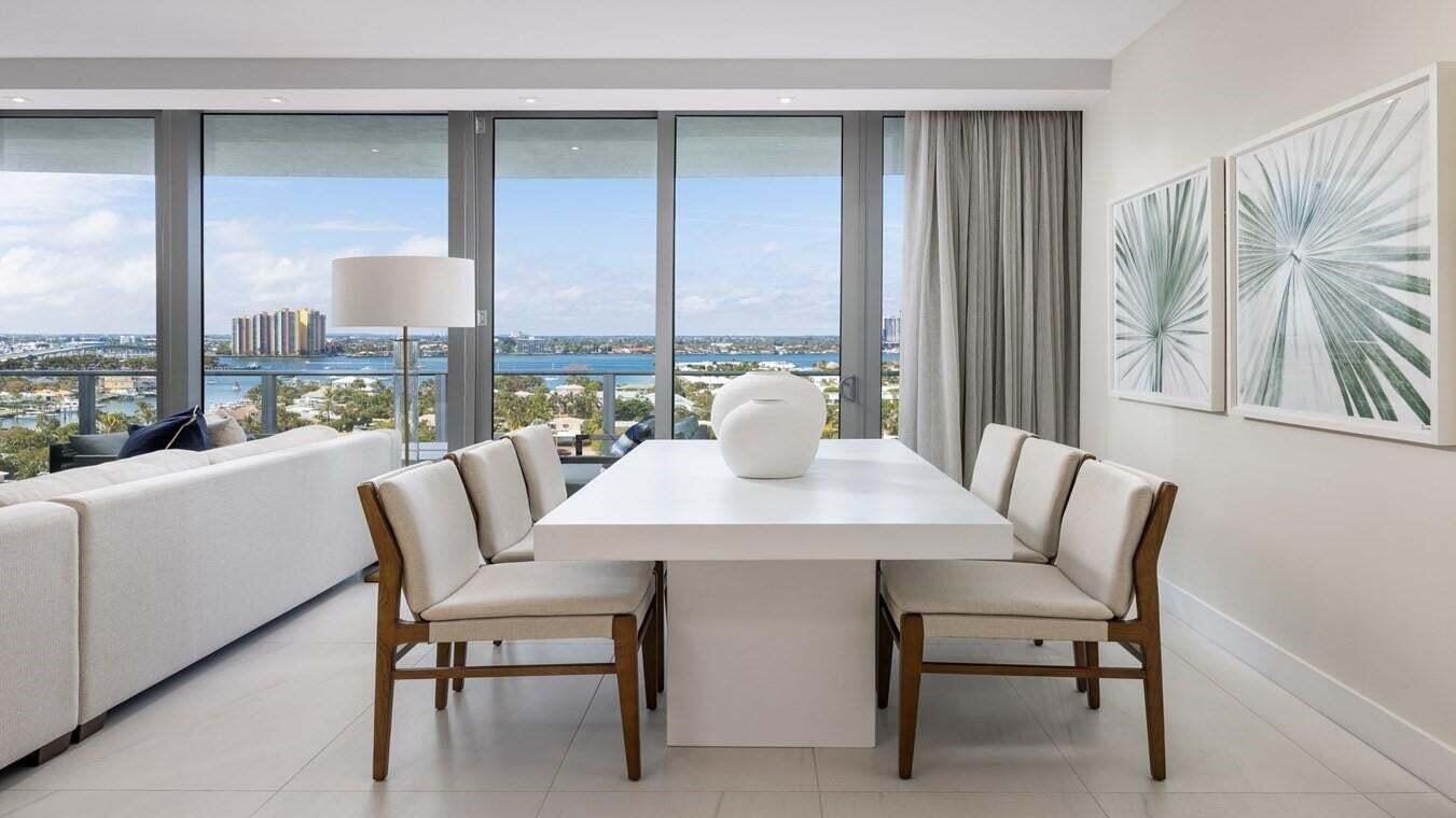 3100 N Ocean Drive 1201p Property Photo 2