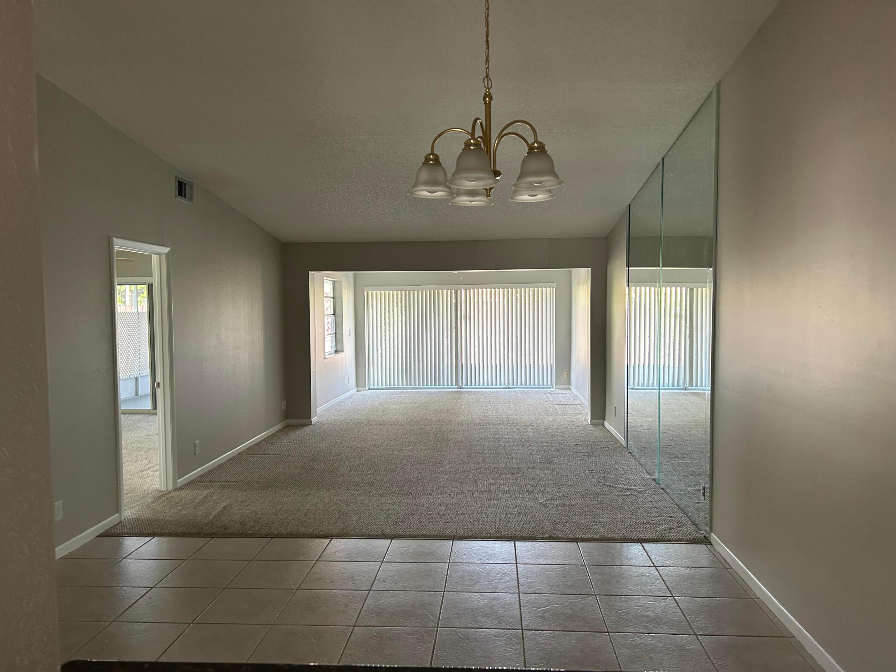 4210 Lucerne Villas Lane Property Photo 11
