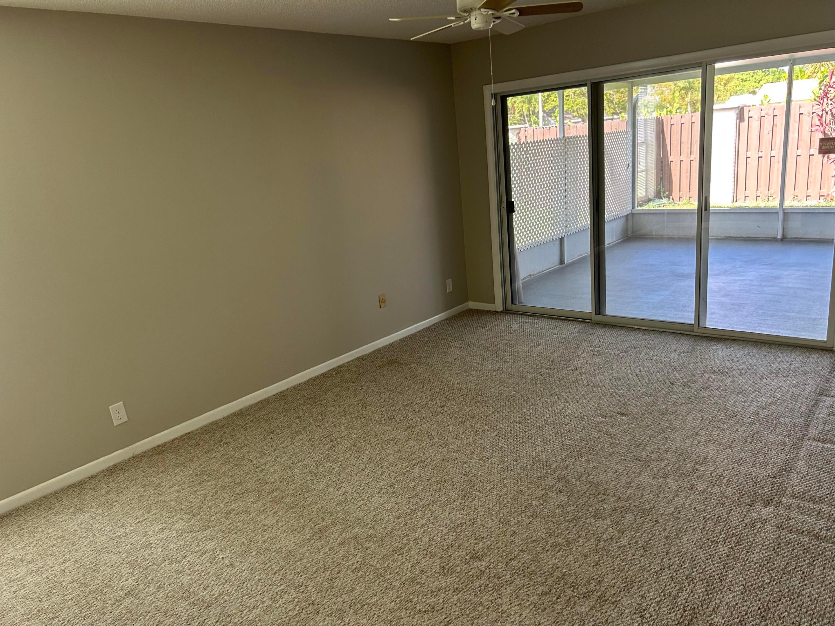 4210 Lucerne Villas Lane Property Photo 13