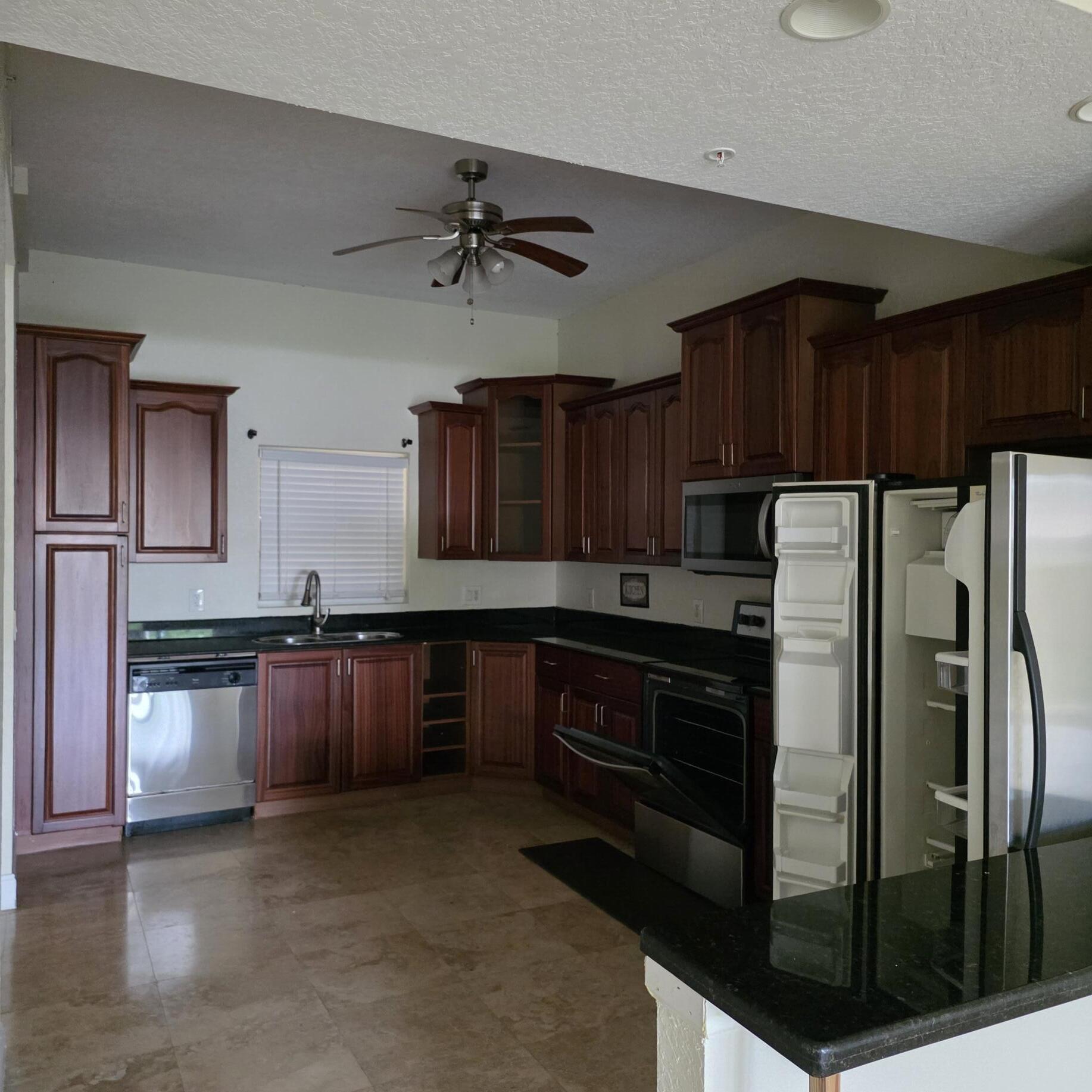 1640 Presidential Way A201 Property Photo 4