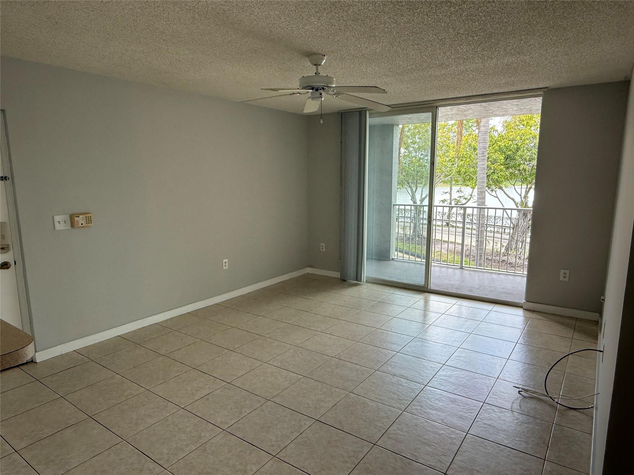 11165 Sw 6th Street 204 Property Photo 12