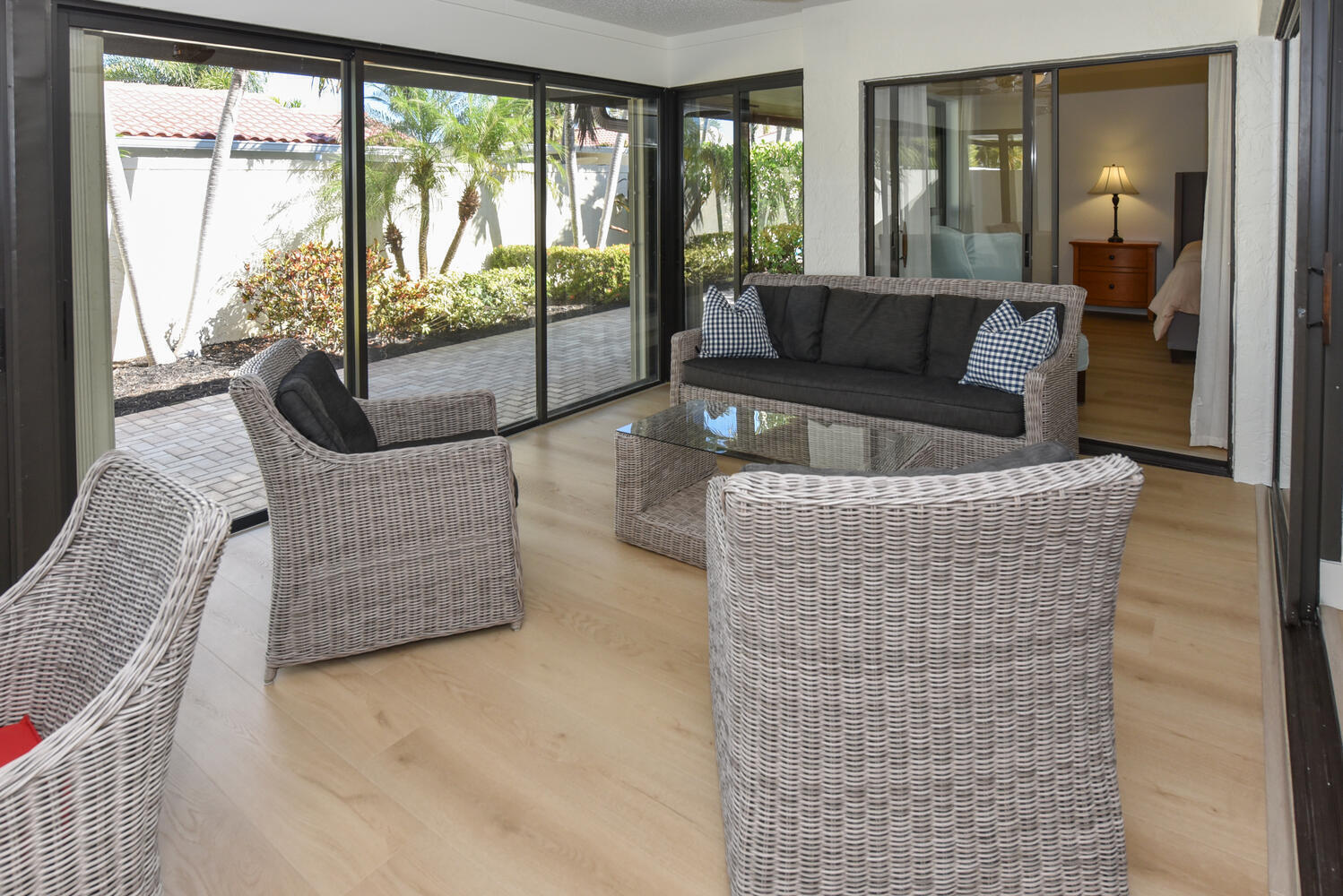 1469 Via Privada Property Photo 10
