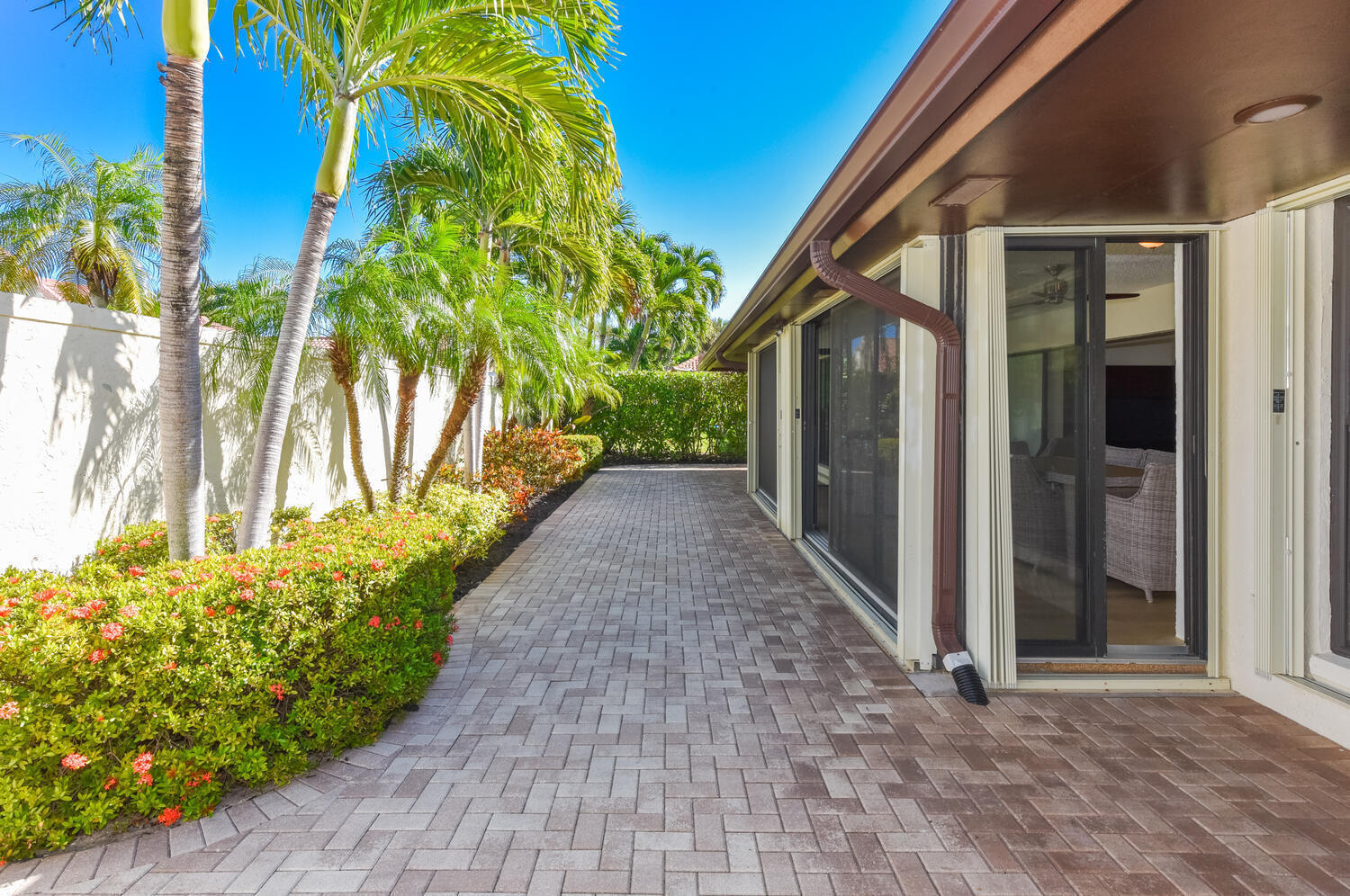 1469 Via Privada Property Photo 14