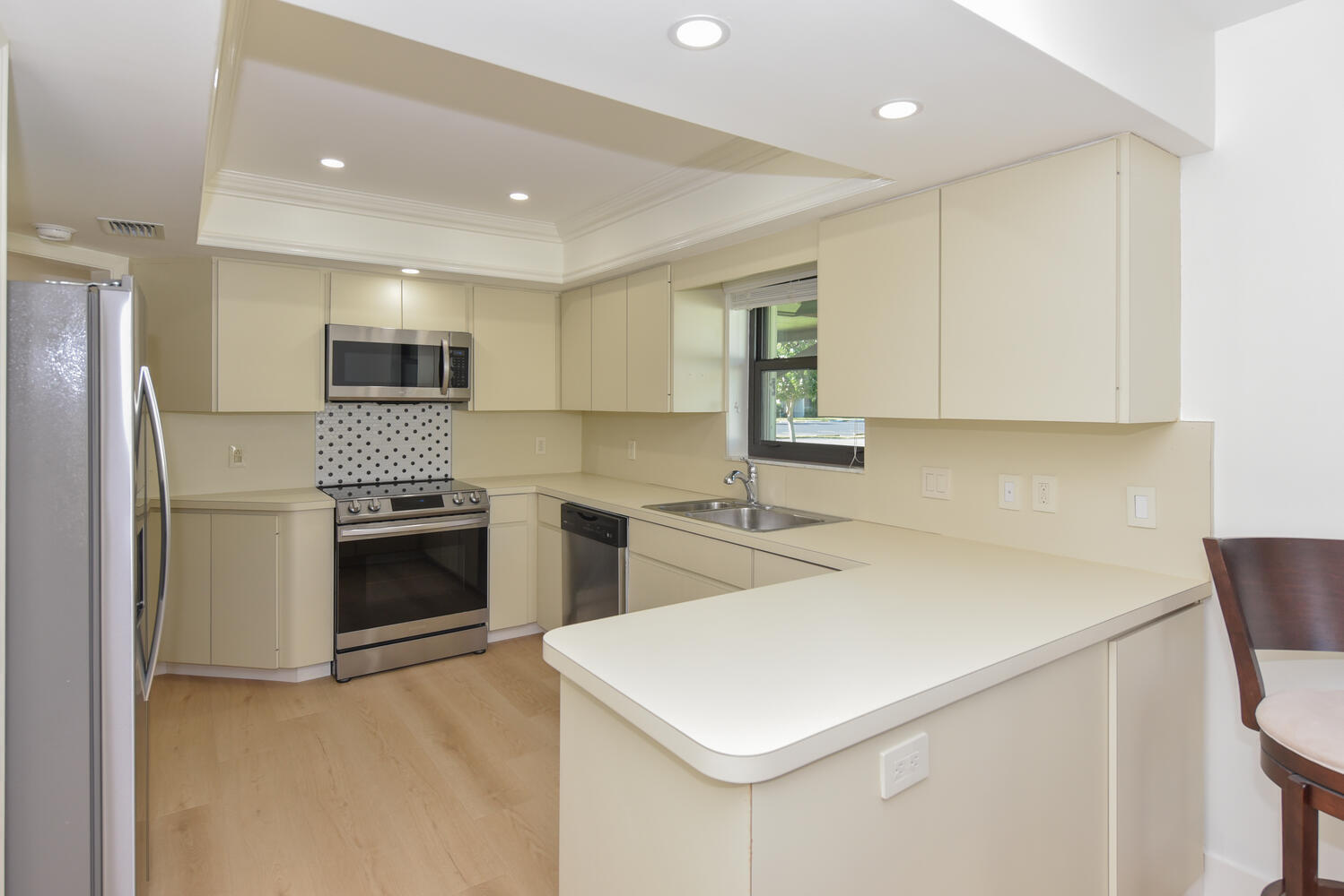 1469 Via Privada Property Photo 16