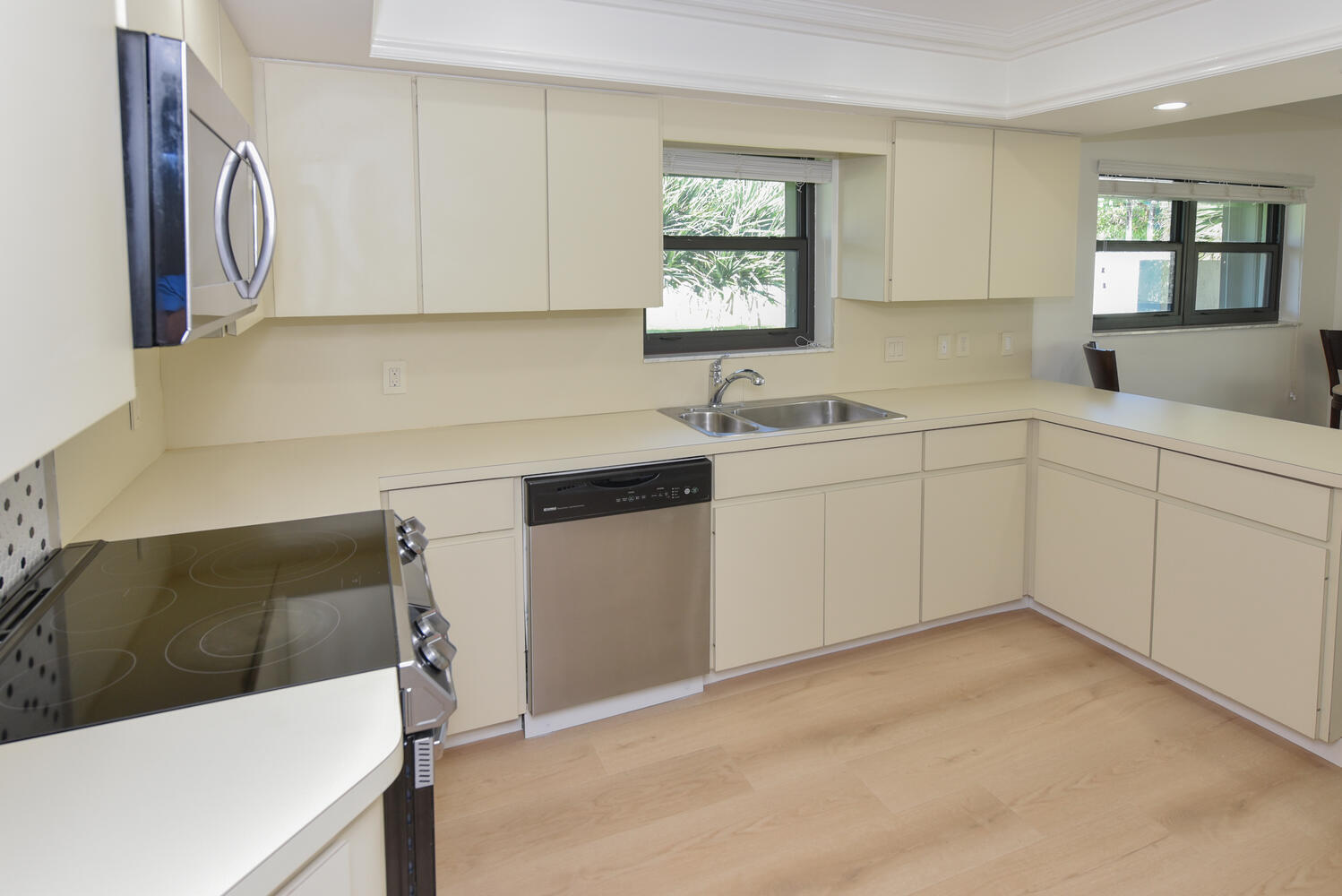 1469 Via Privada Property Photo 17