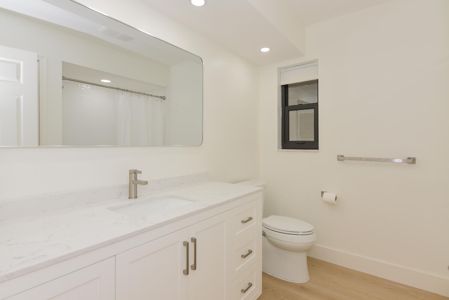 1469 Via Privada Property Photo 28
