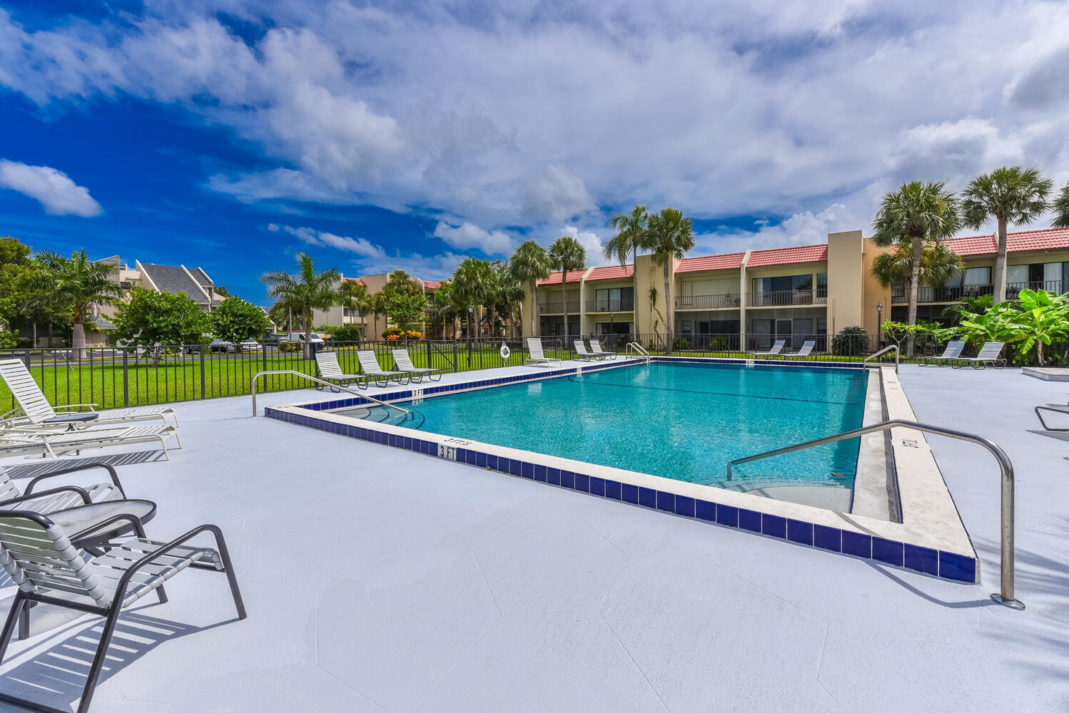 1469 Via Privada Property Photo 36