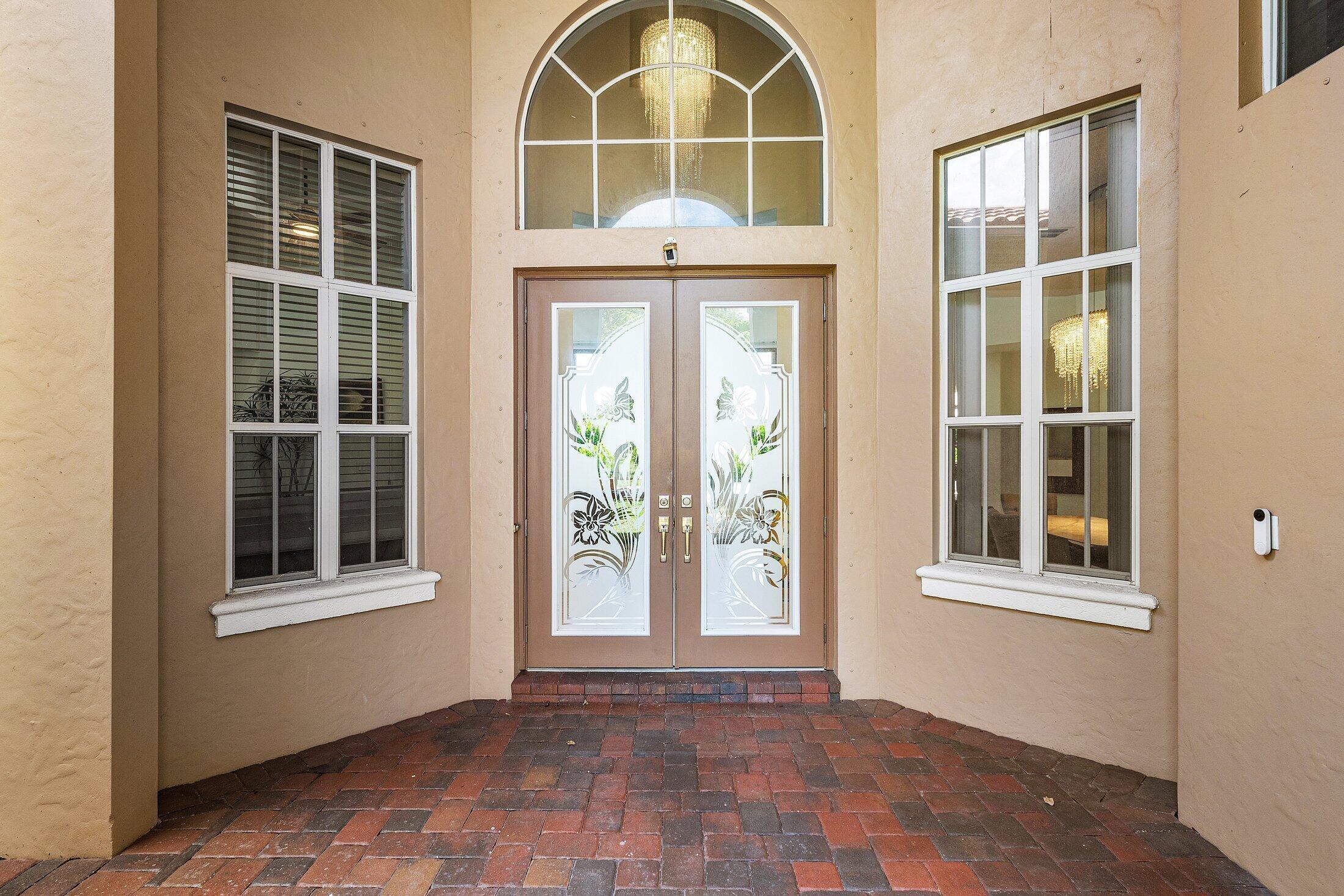3381 Lago De Talavera Property Photo 5
