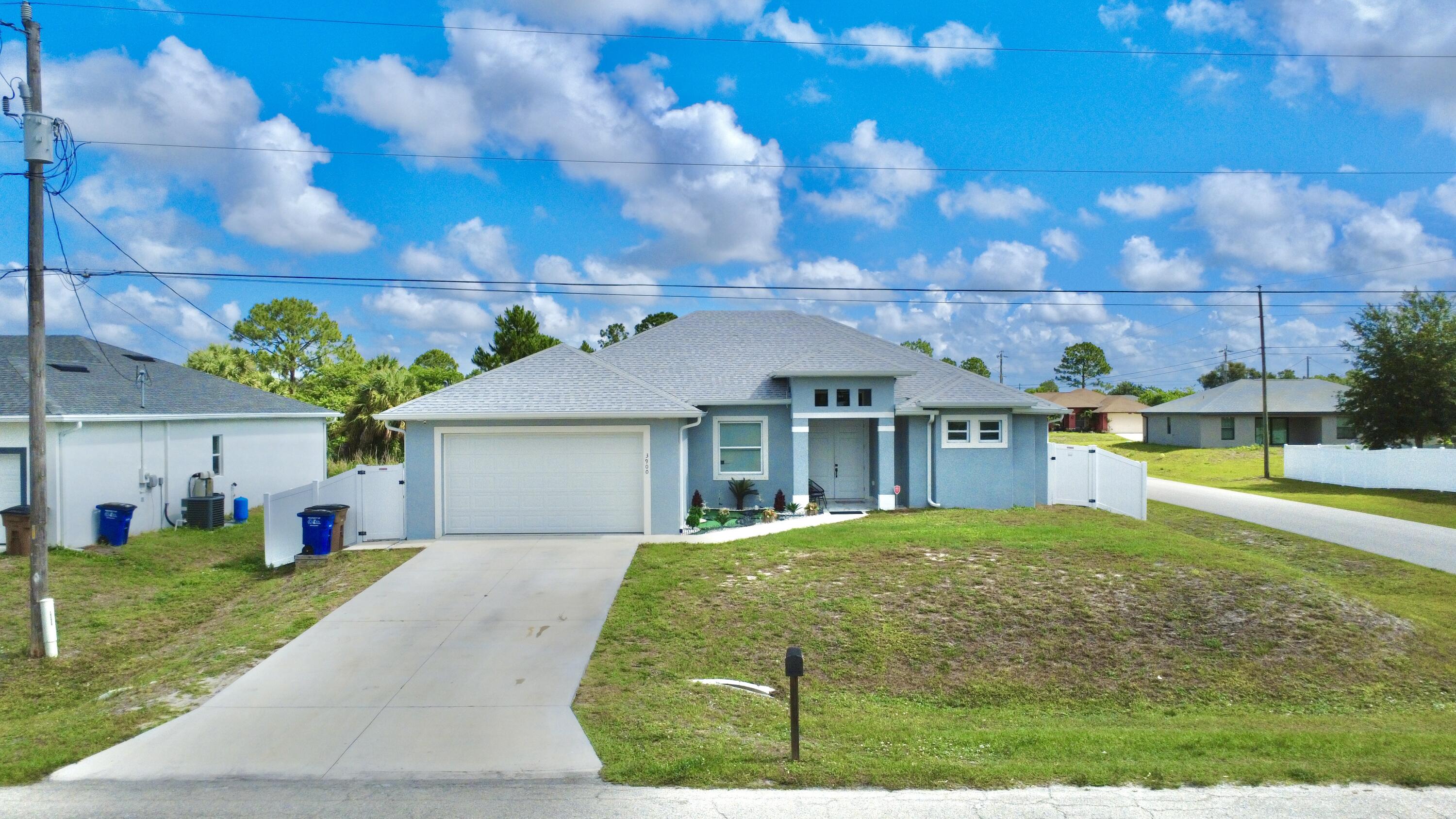 3900 Sw 21st St Street Sw Property Photo 1