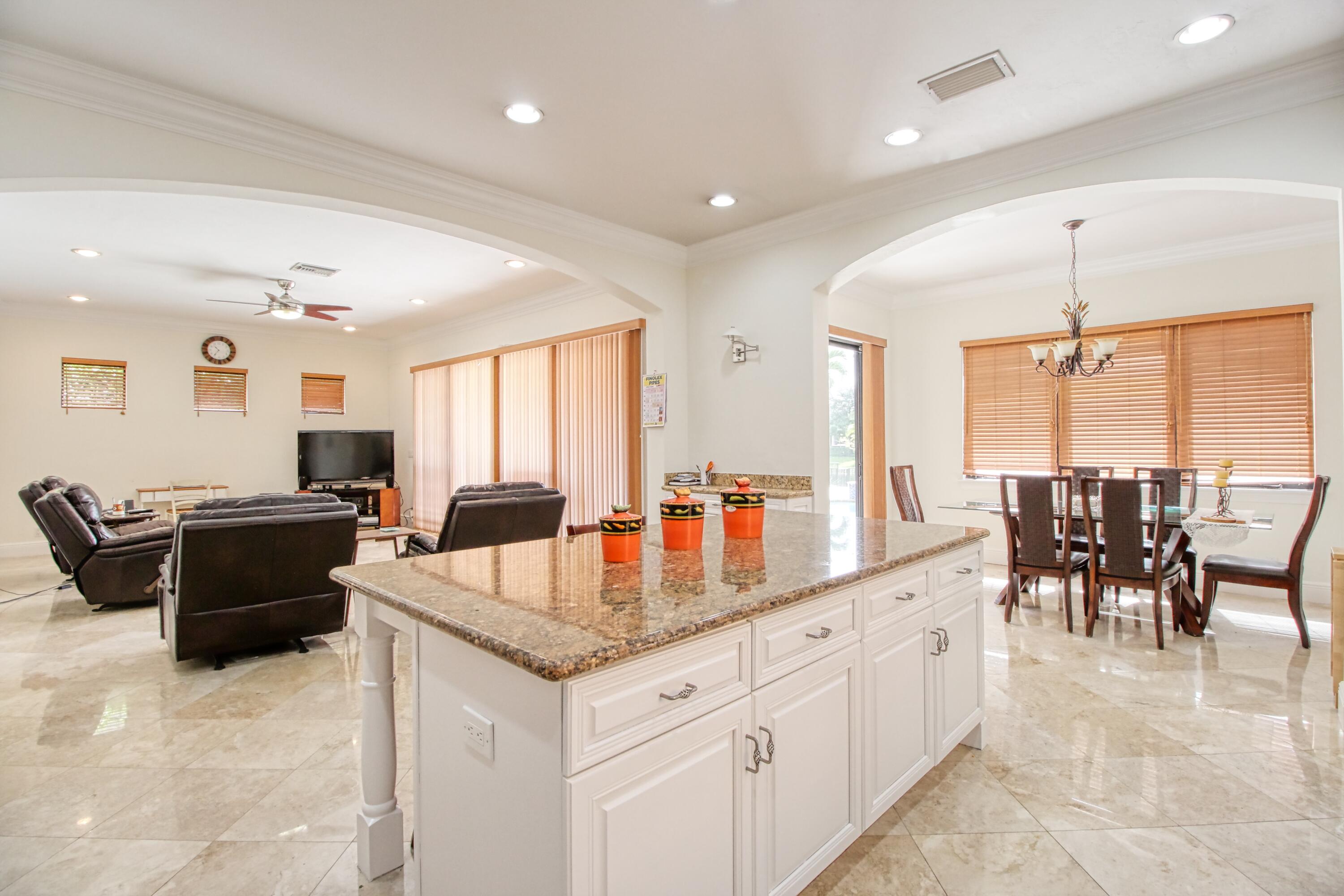 8192 Canopy Terrace Property Photo 13