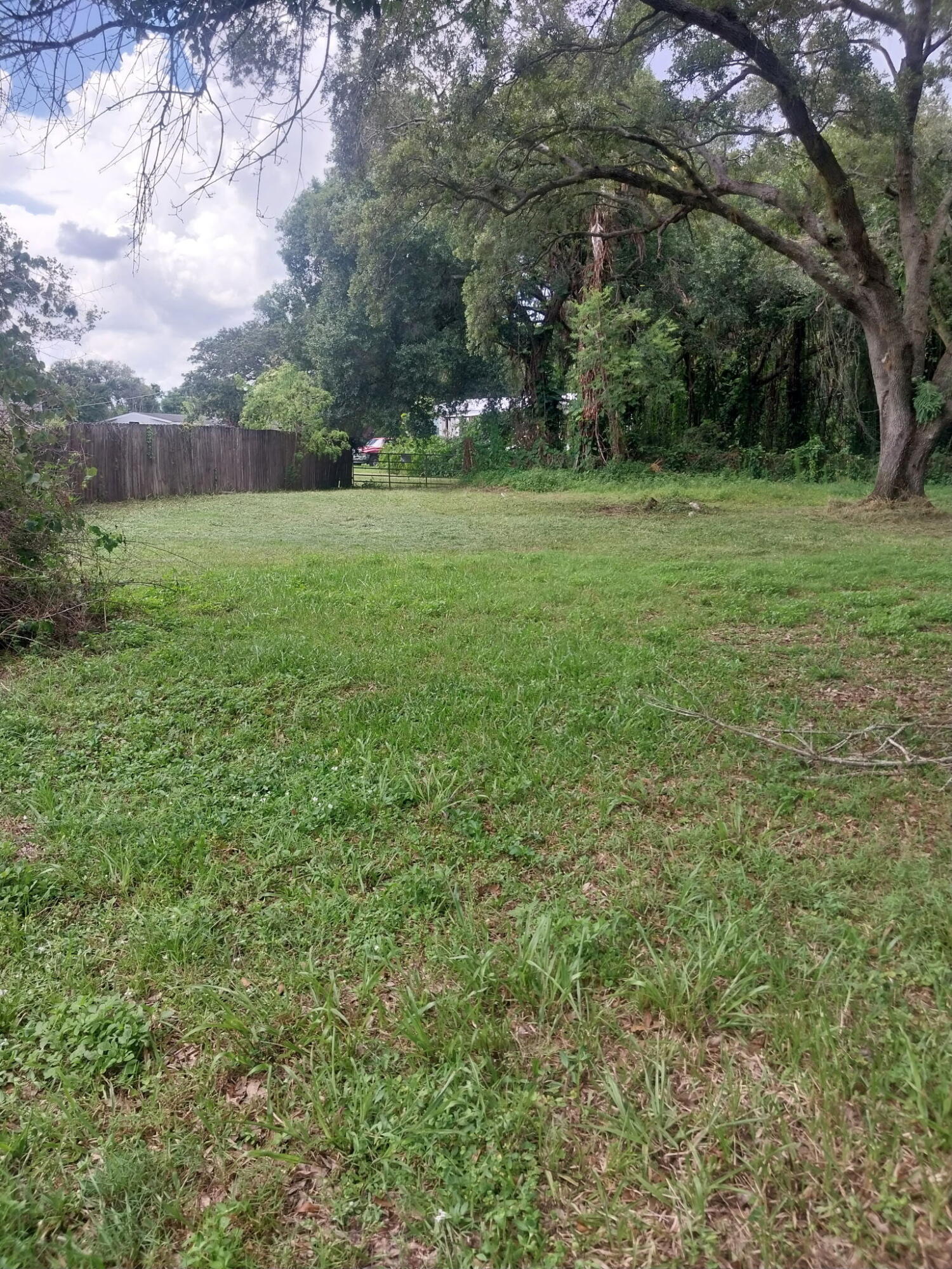 6725 Ne 8th Lane Property Photo 1