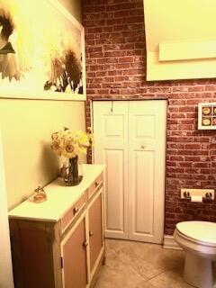 6898 Julia Gardens Drive Property Photo 34