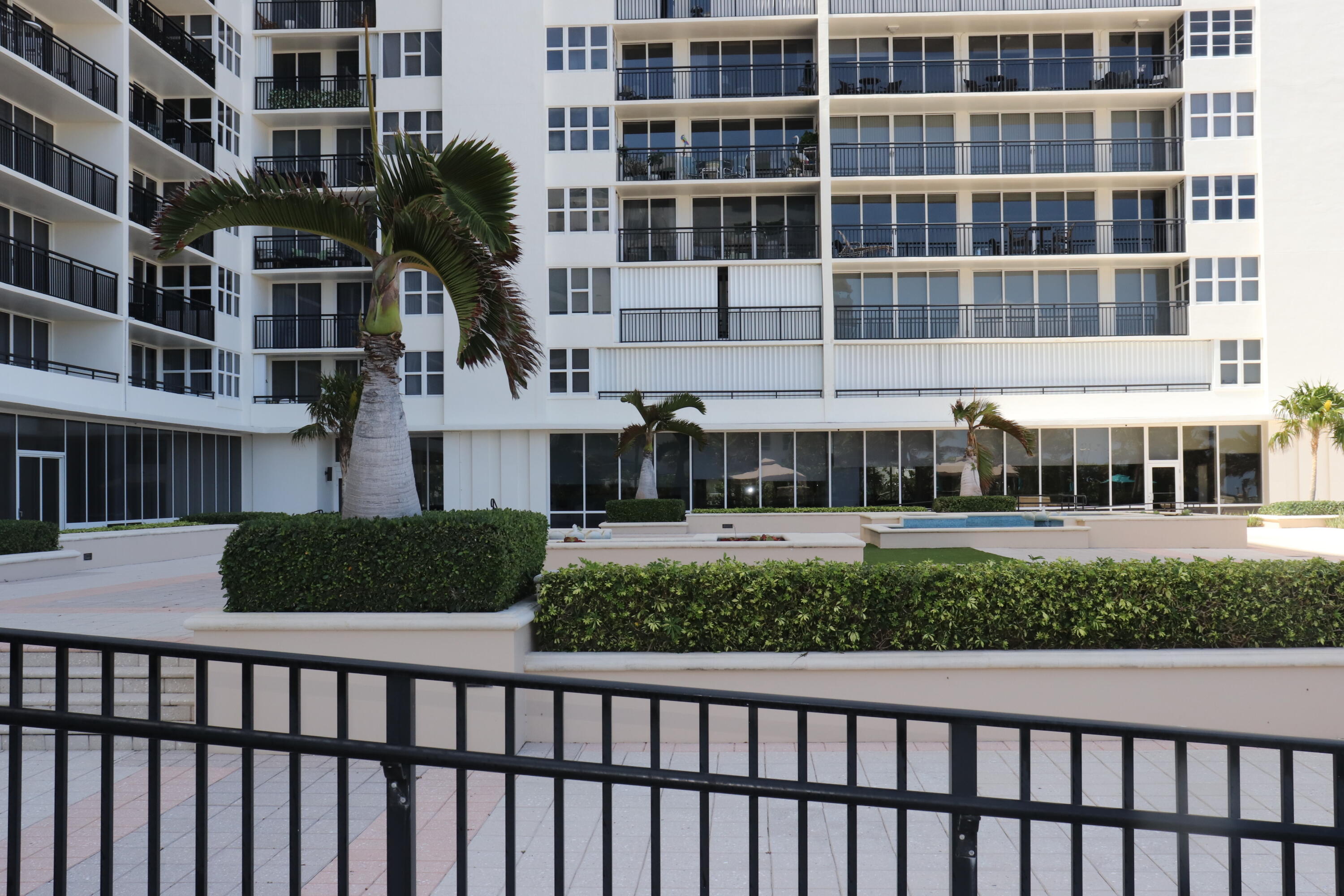 2000 S Ocean Boulevard 0160b Property Photo 43