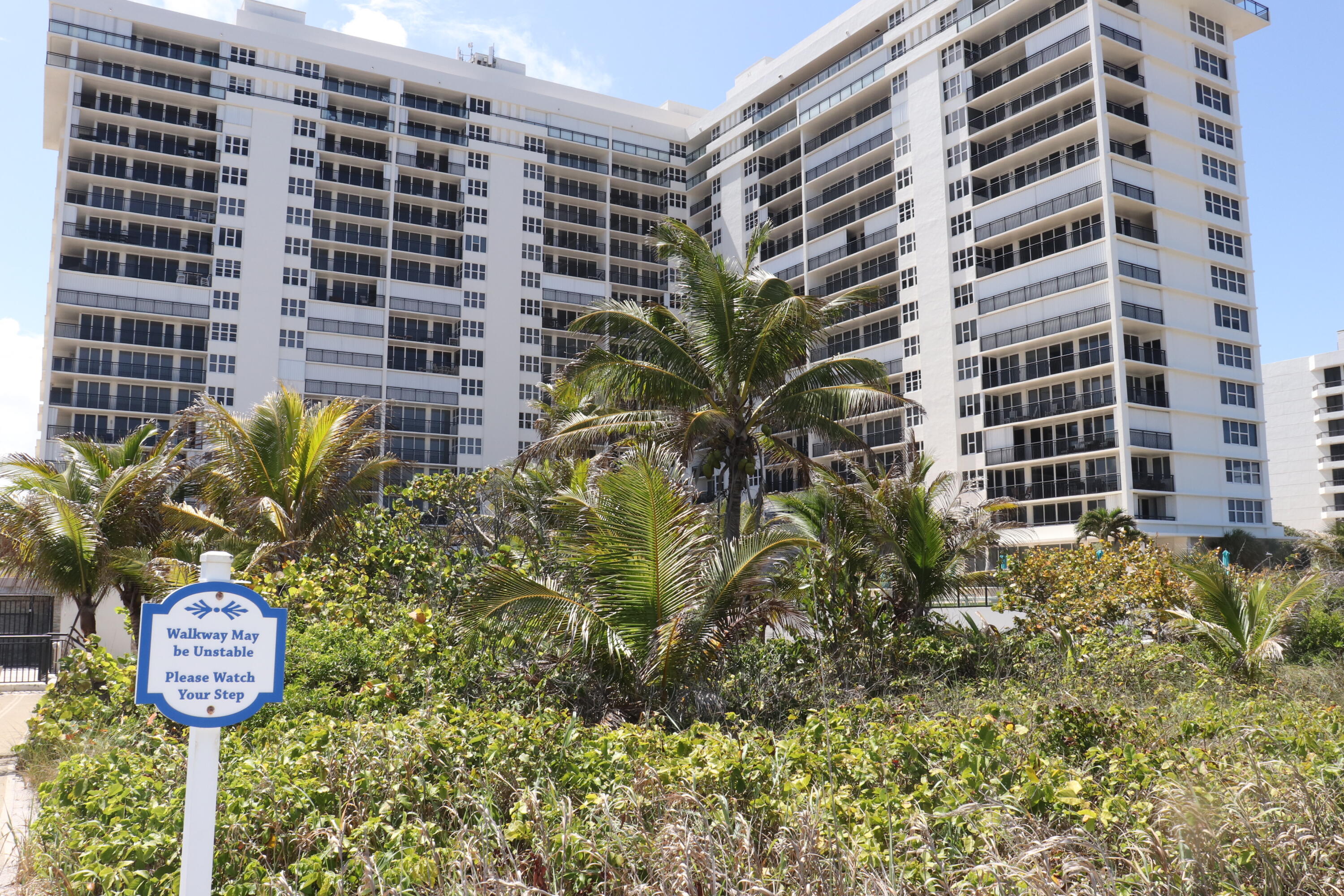 2000 S Ocean Boulevard 0160b Property Photo 48
