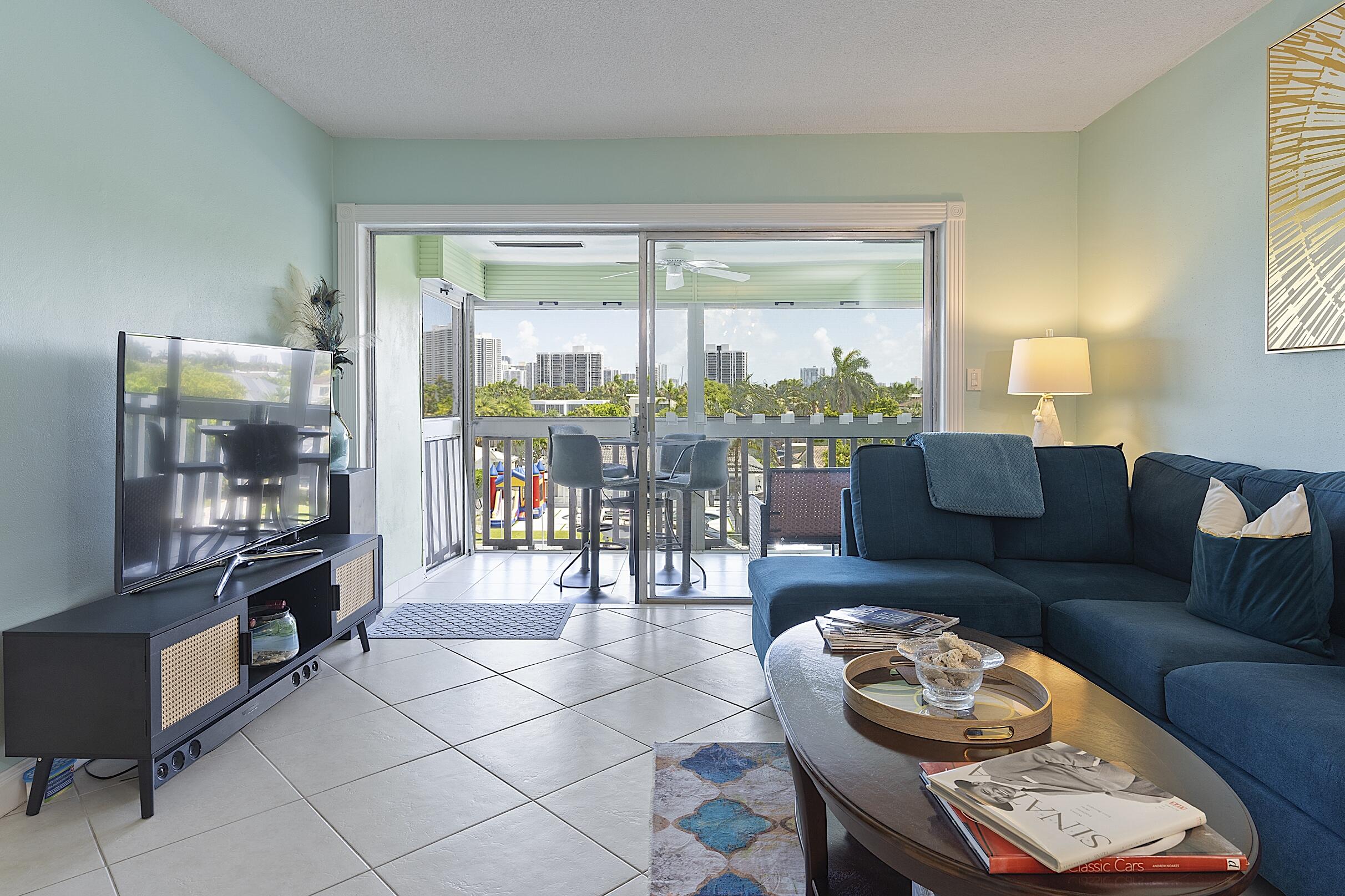 455 Paradise Isle Boulevard 404 Property Photo 28