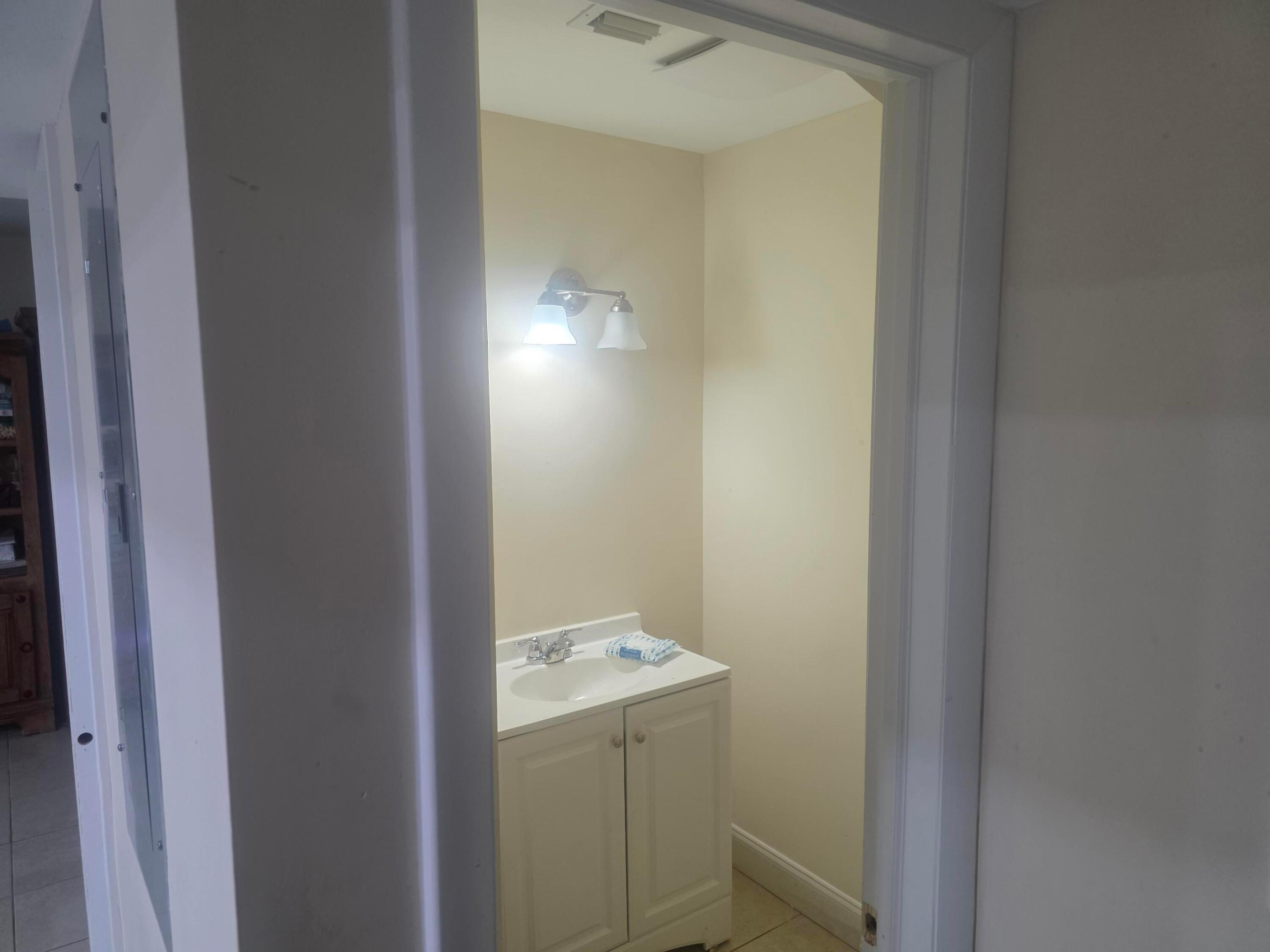 B26032863 Property Photo 1