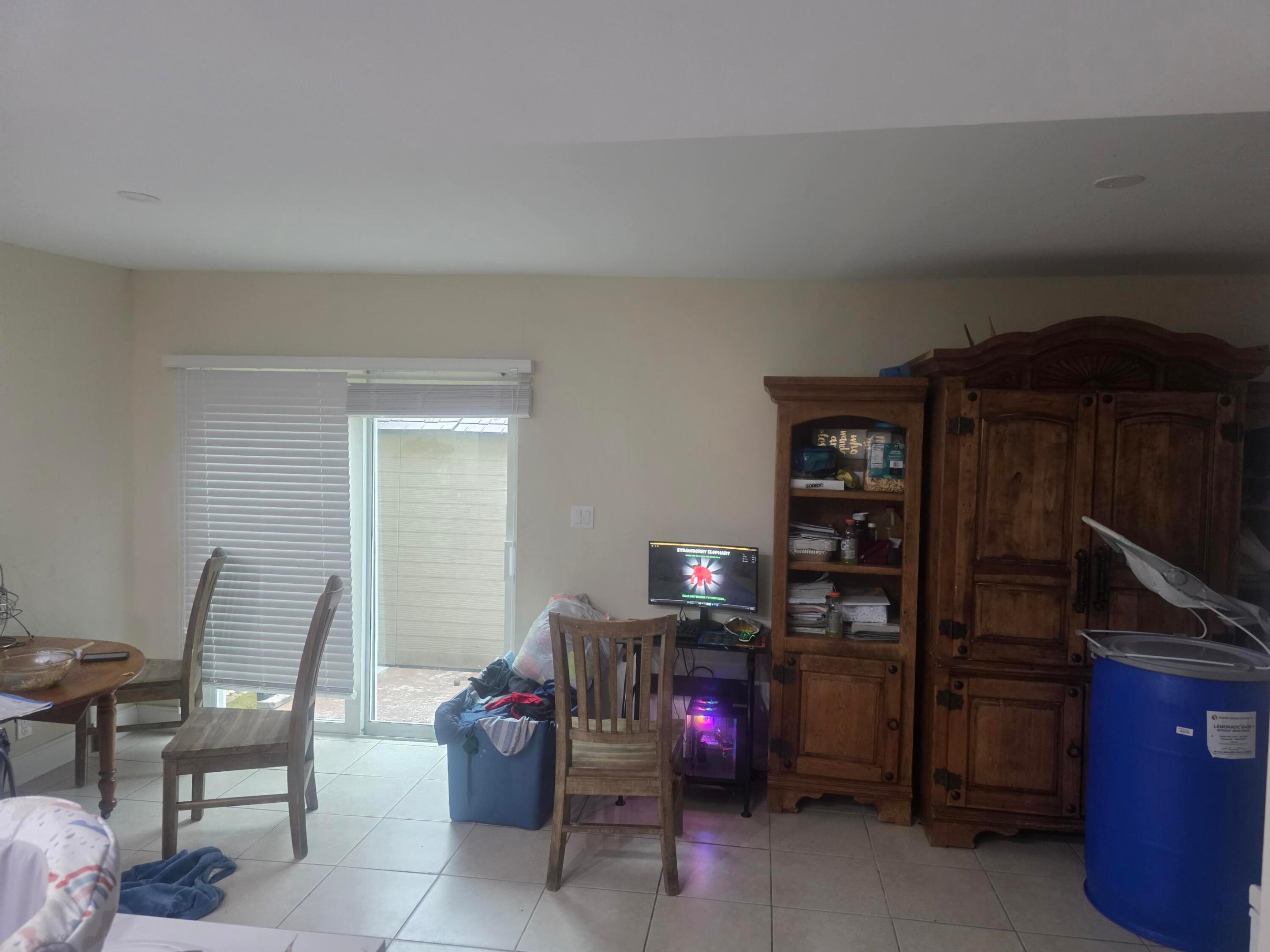 B26032863 Property Photo 2