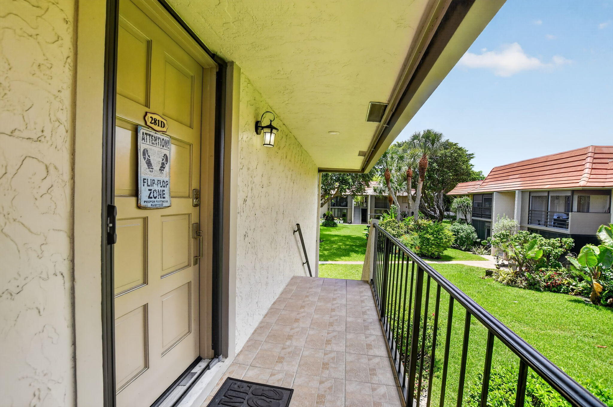 1050 Nw 13th Street 281d Property Photo 4