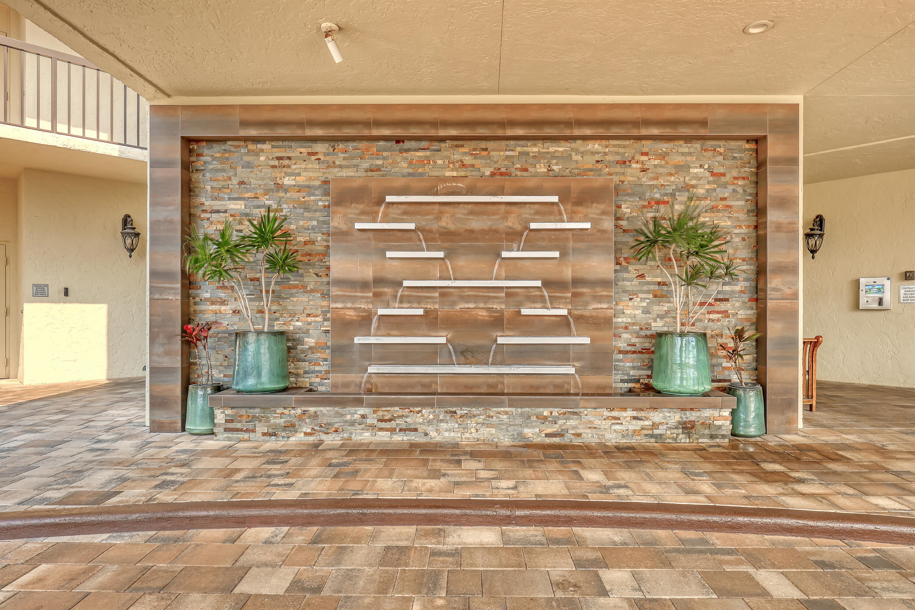 9550 S Ocean Drive Ph4 Property Photo 40