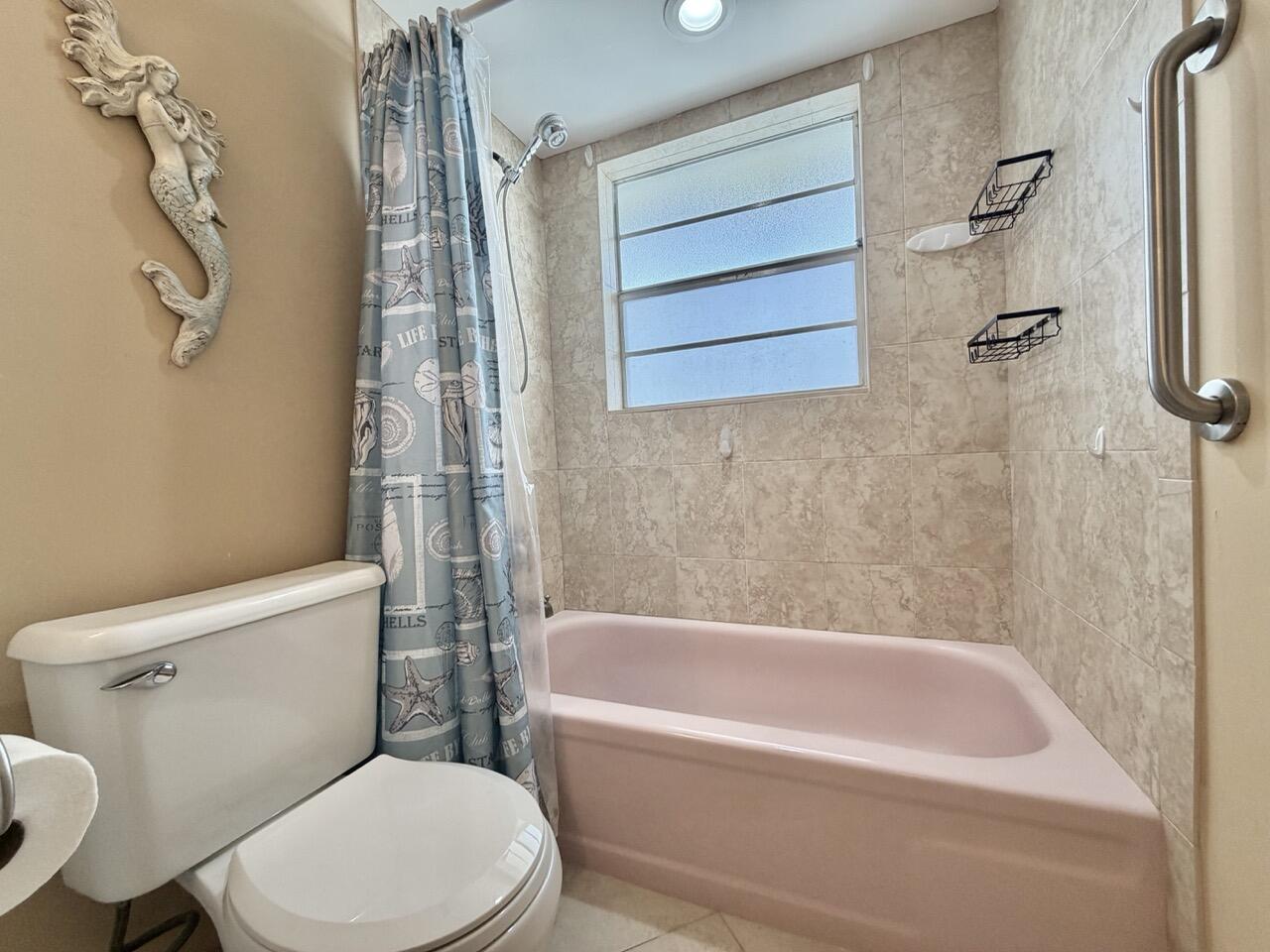 19 Abbey Lane 204 Property Photo 12