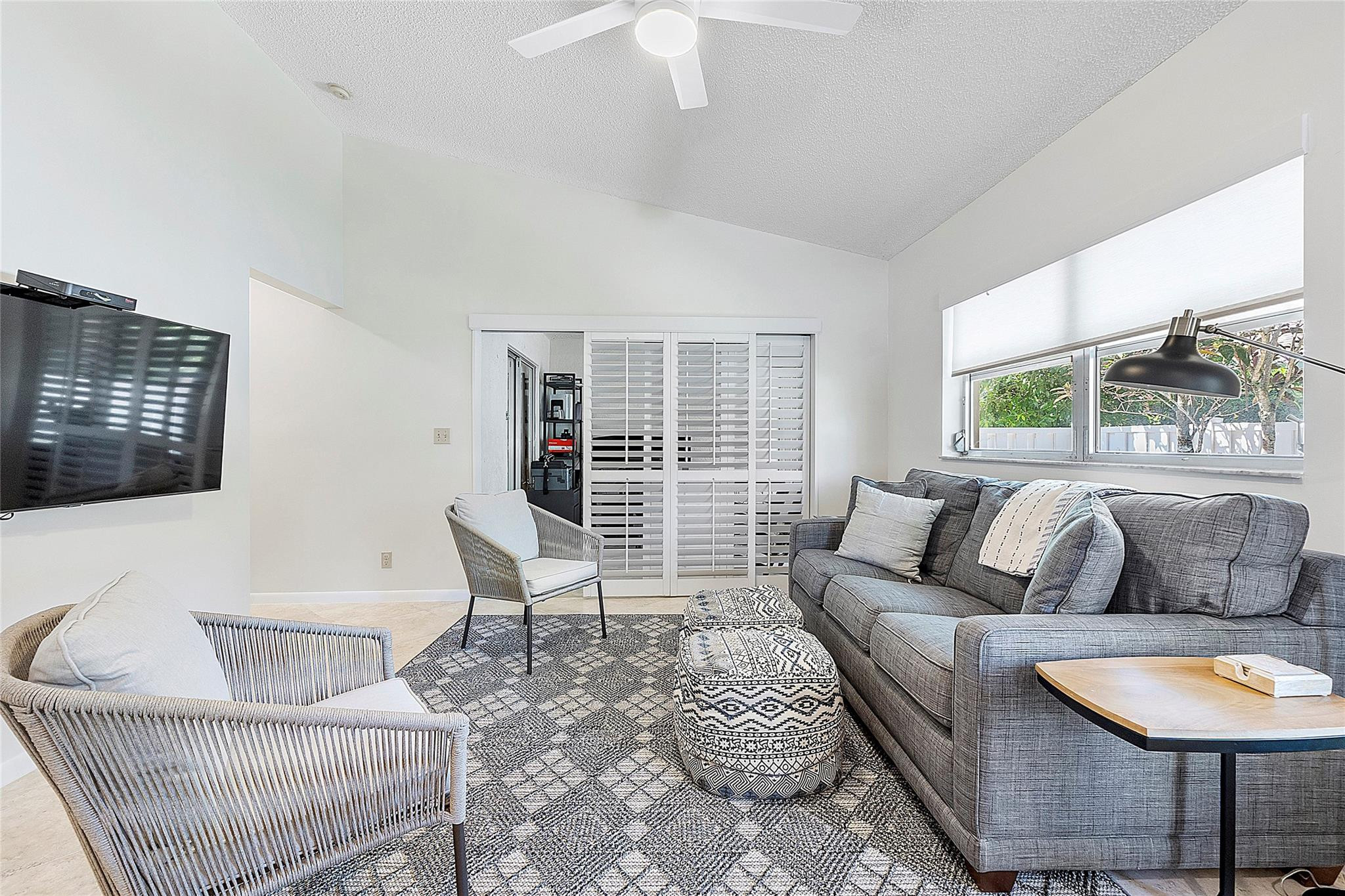 8230 Springtree Road Property Photo 15