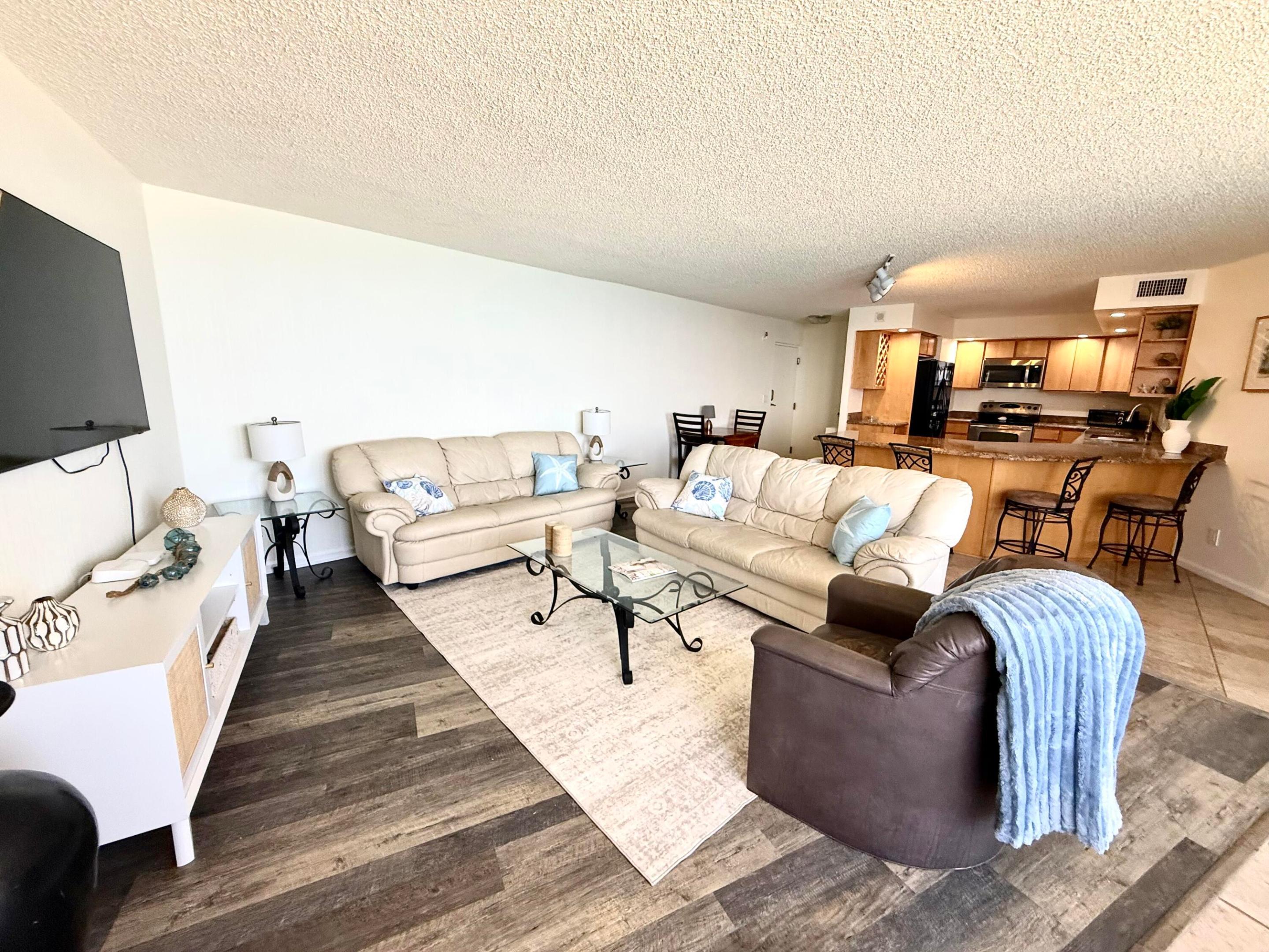 2800 N Ocean Drive A-24d Property Photo 4
