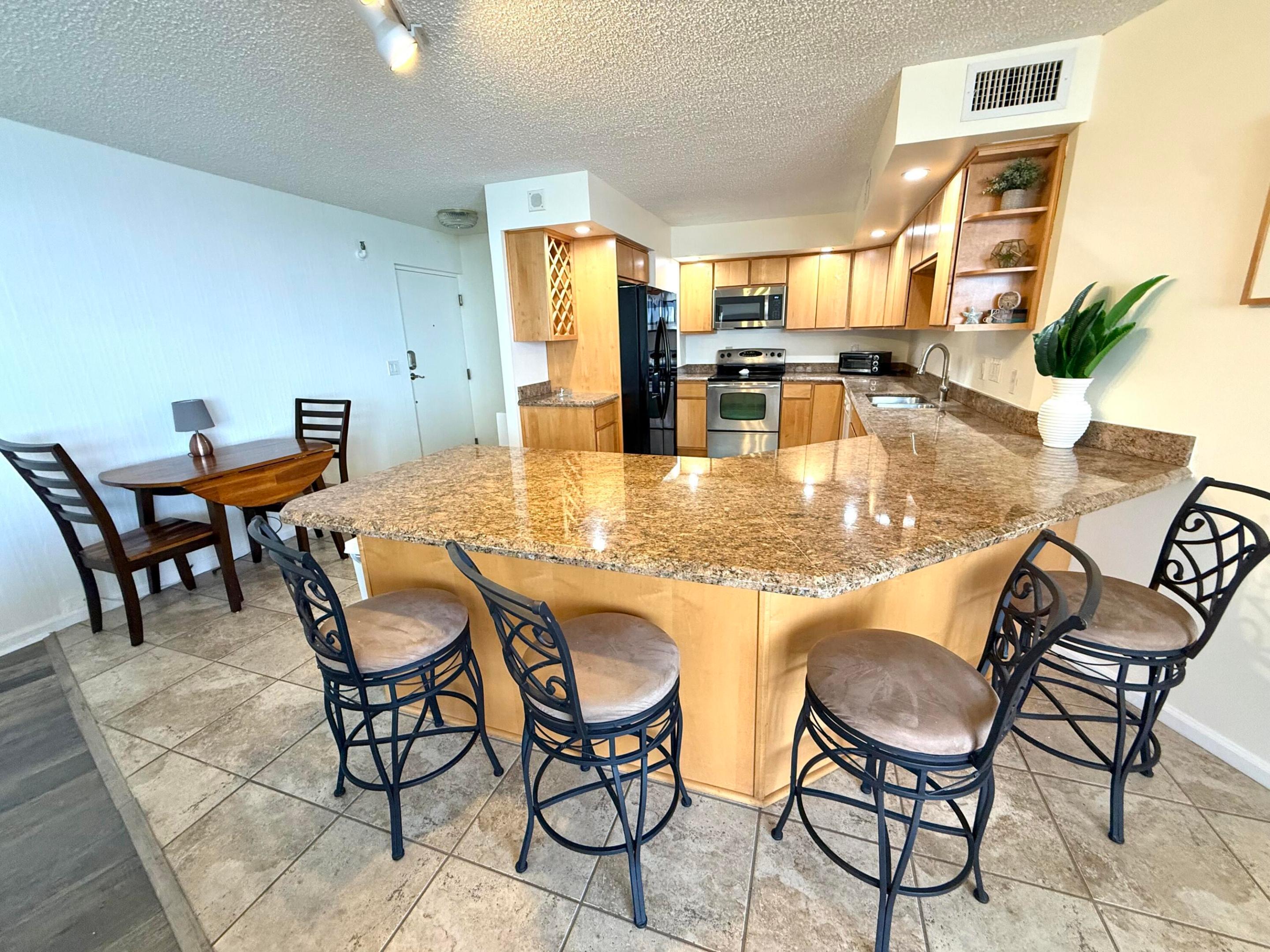 2800 N Ocean Drive A-24d Property Photo 5