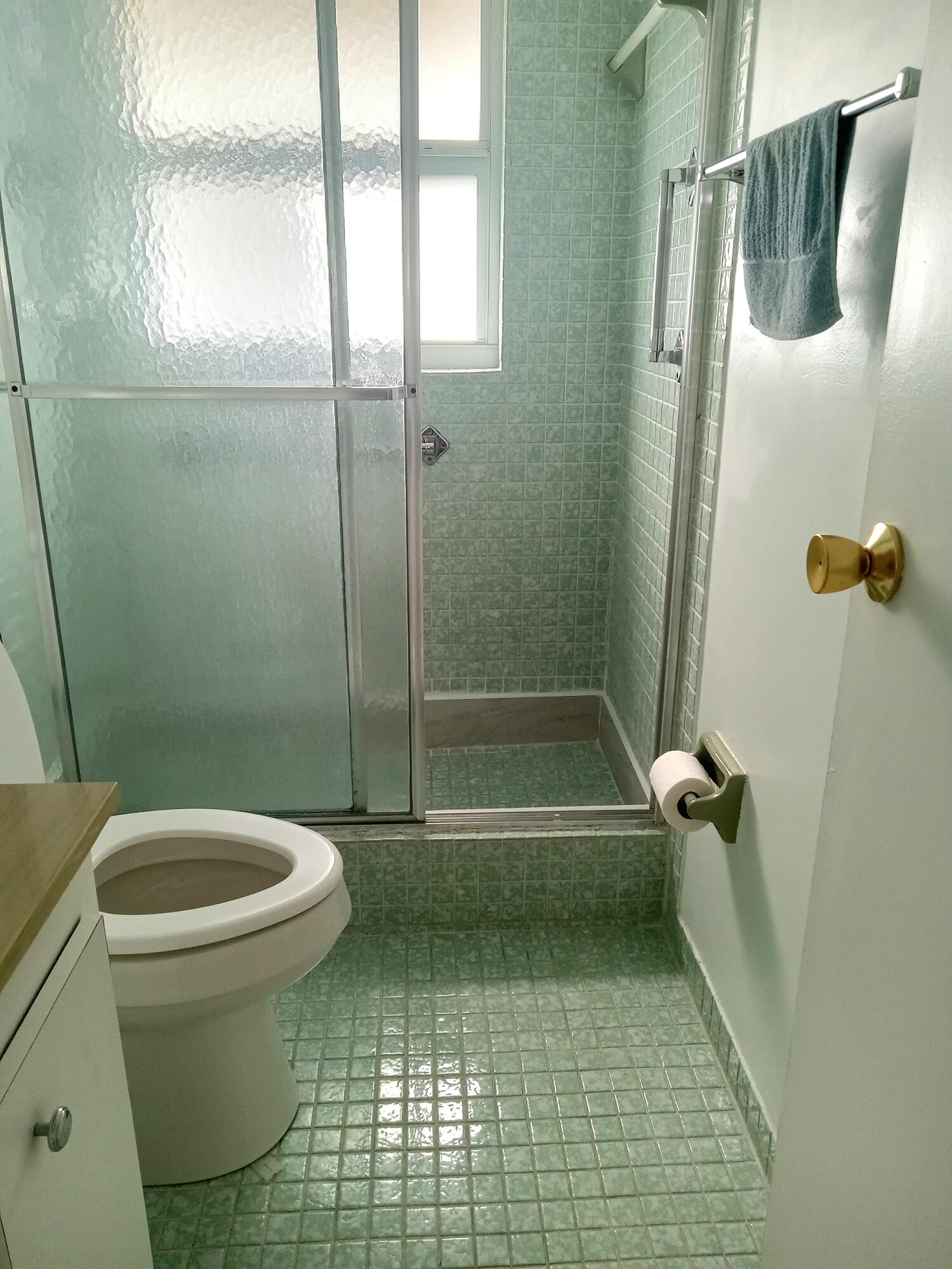 1030 Country Club Drive 401 Property Photo 8