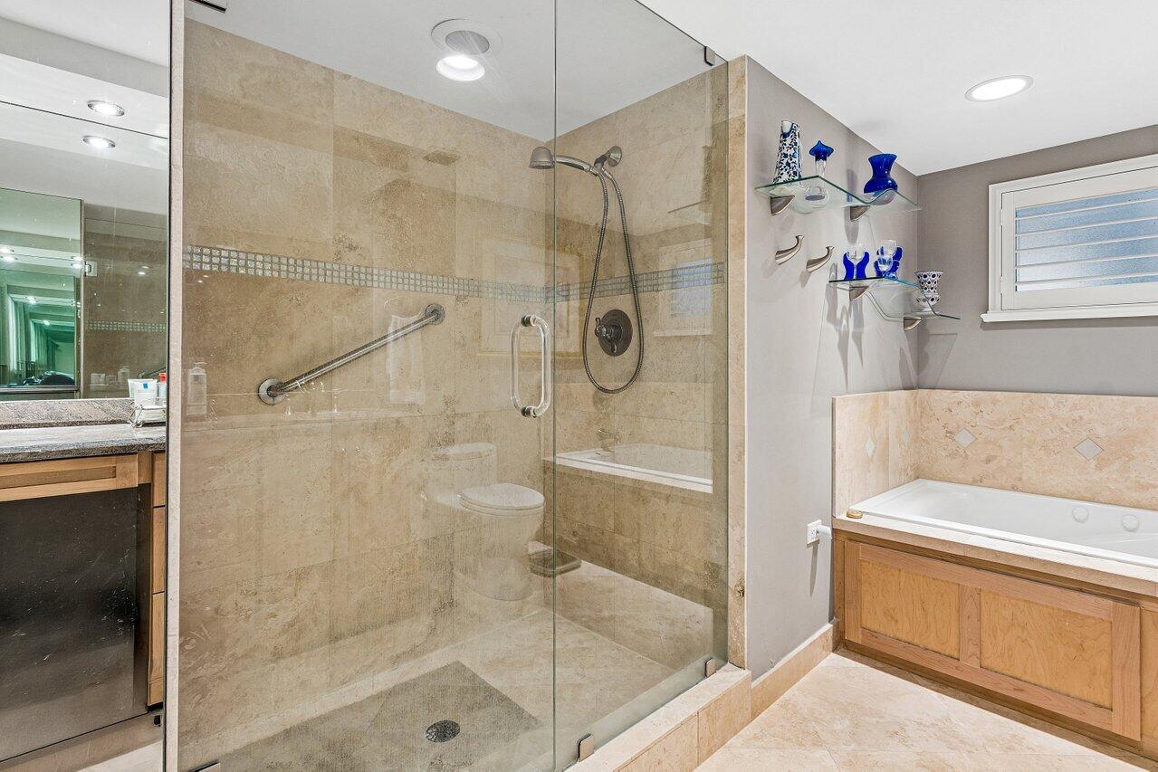 7369 Orangewood Lane 103 Property Photo 24