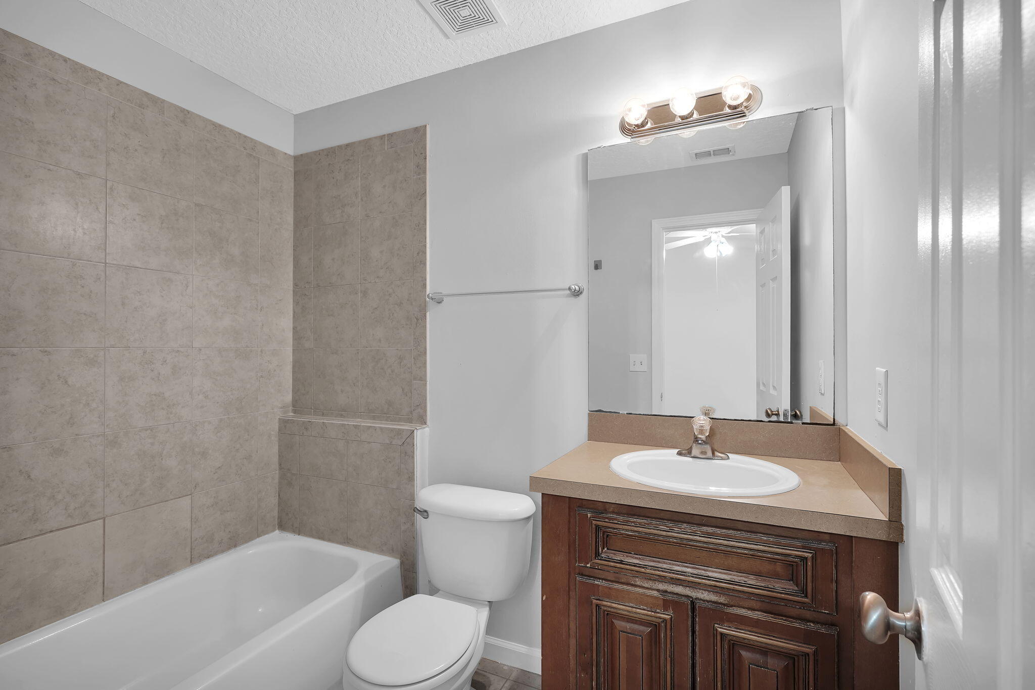 8305 Homeport Court Property Photo 11