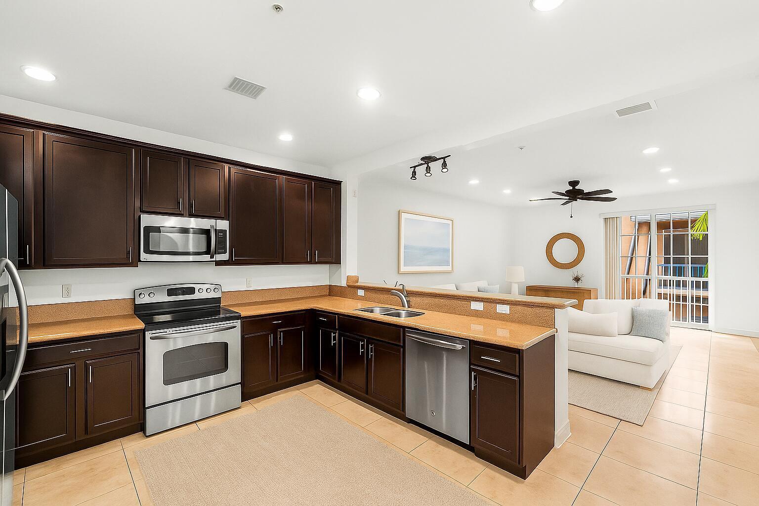 109 E Coda Circle Property Photo 7