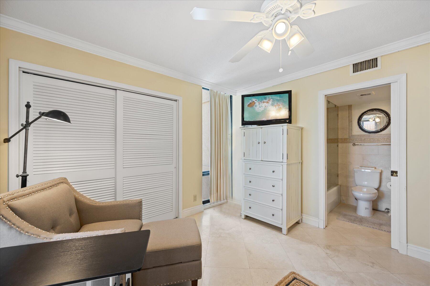 3560 S Ocean Boulevard 909 Property Photo 22