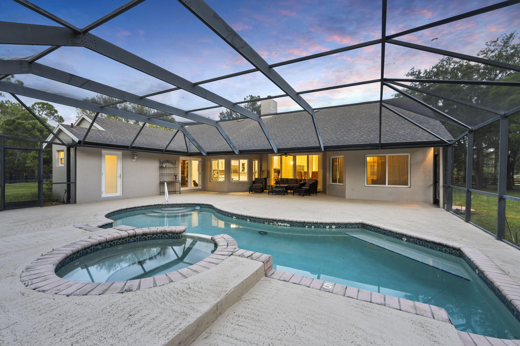 17225 Mare Lane Property Photo 3