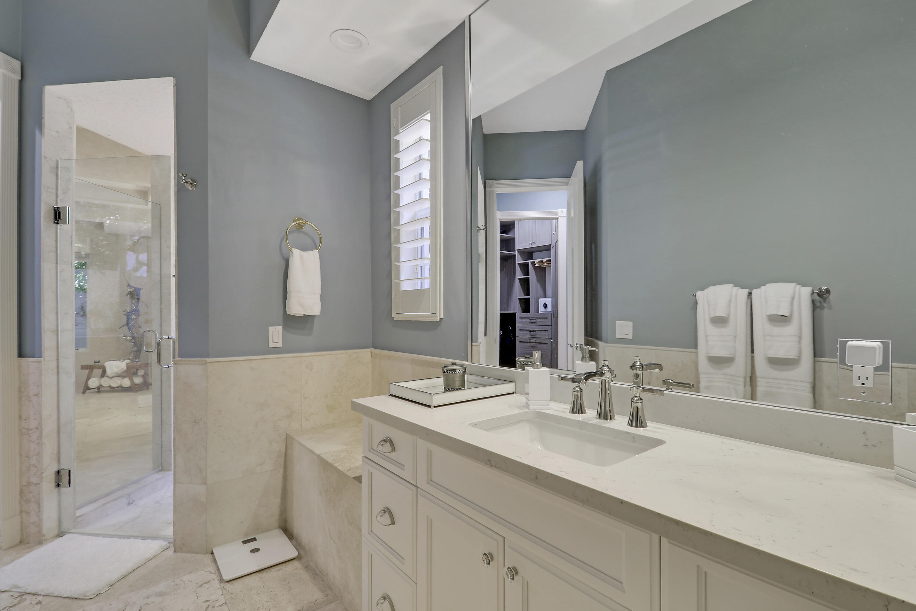 18808 Se Windward Island Lane Property Photo 37