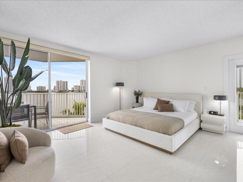 18260 N Bay Road 418 Property Photo 21