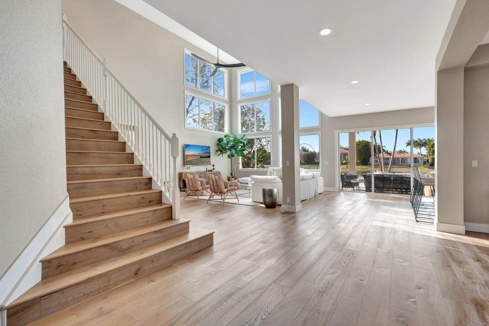 11615 Paradise Cove Lane Property Photo 3