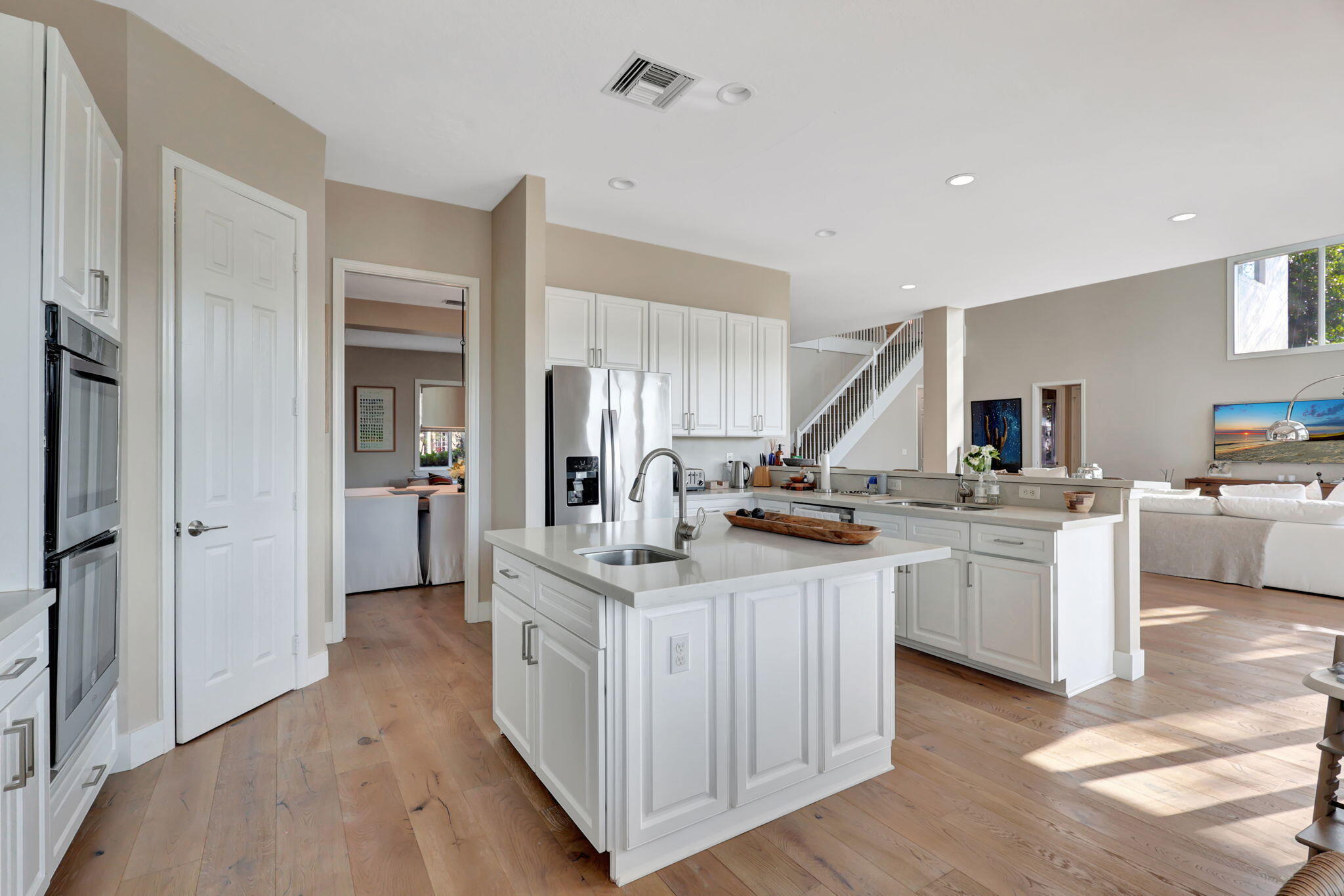 11615 Paradise Cove Lane Property Photo 15