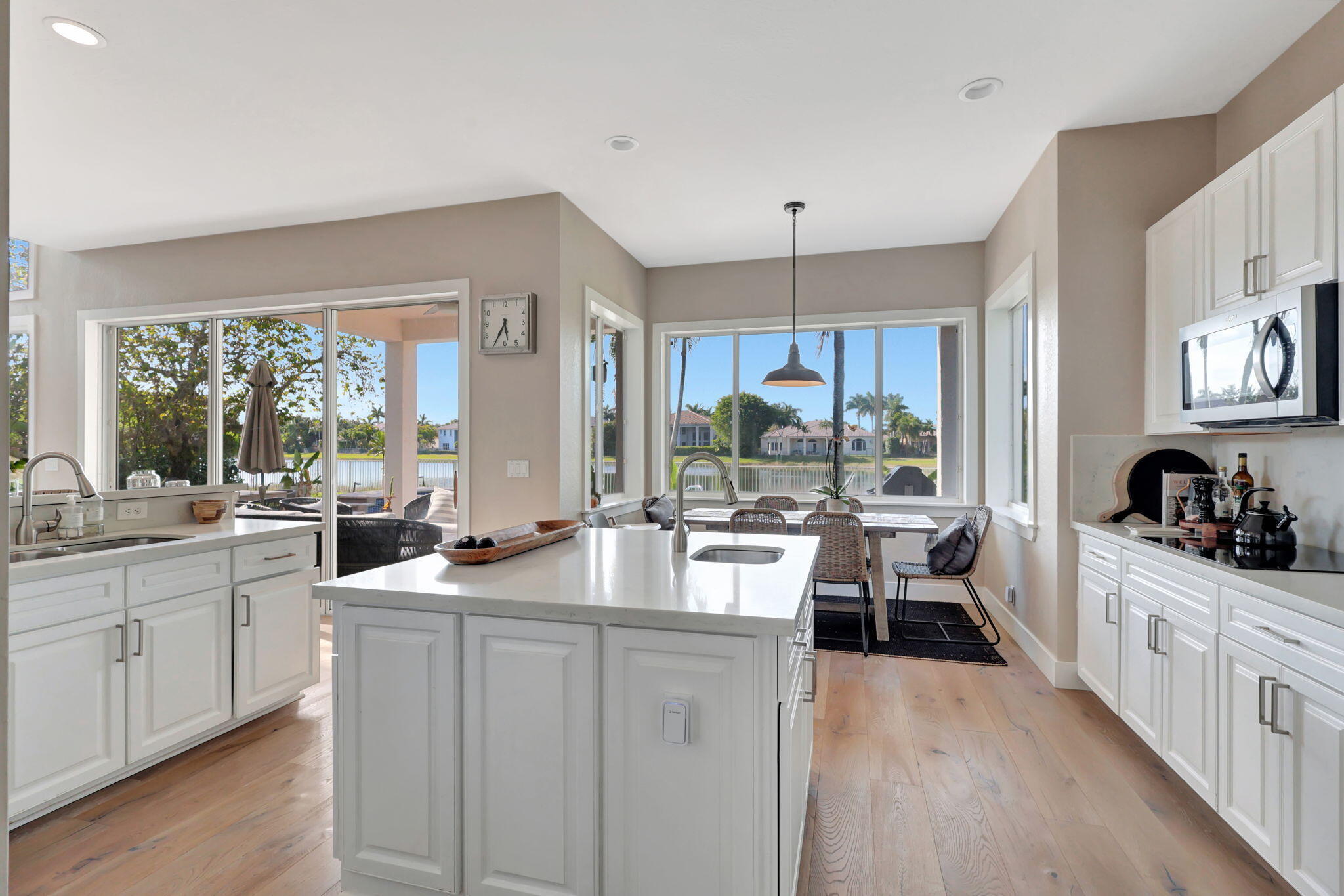 11615 Paradise Cove Lane Property Photo 16