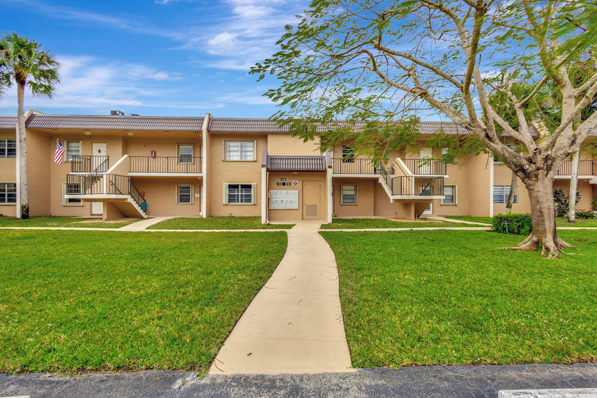 154 Lake Meryl Drive Unit 255 Property Photo 17
