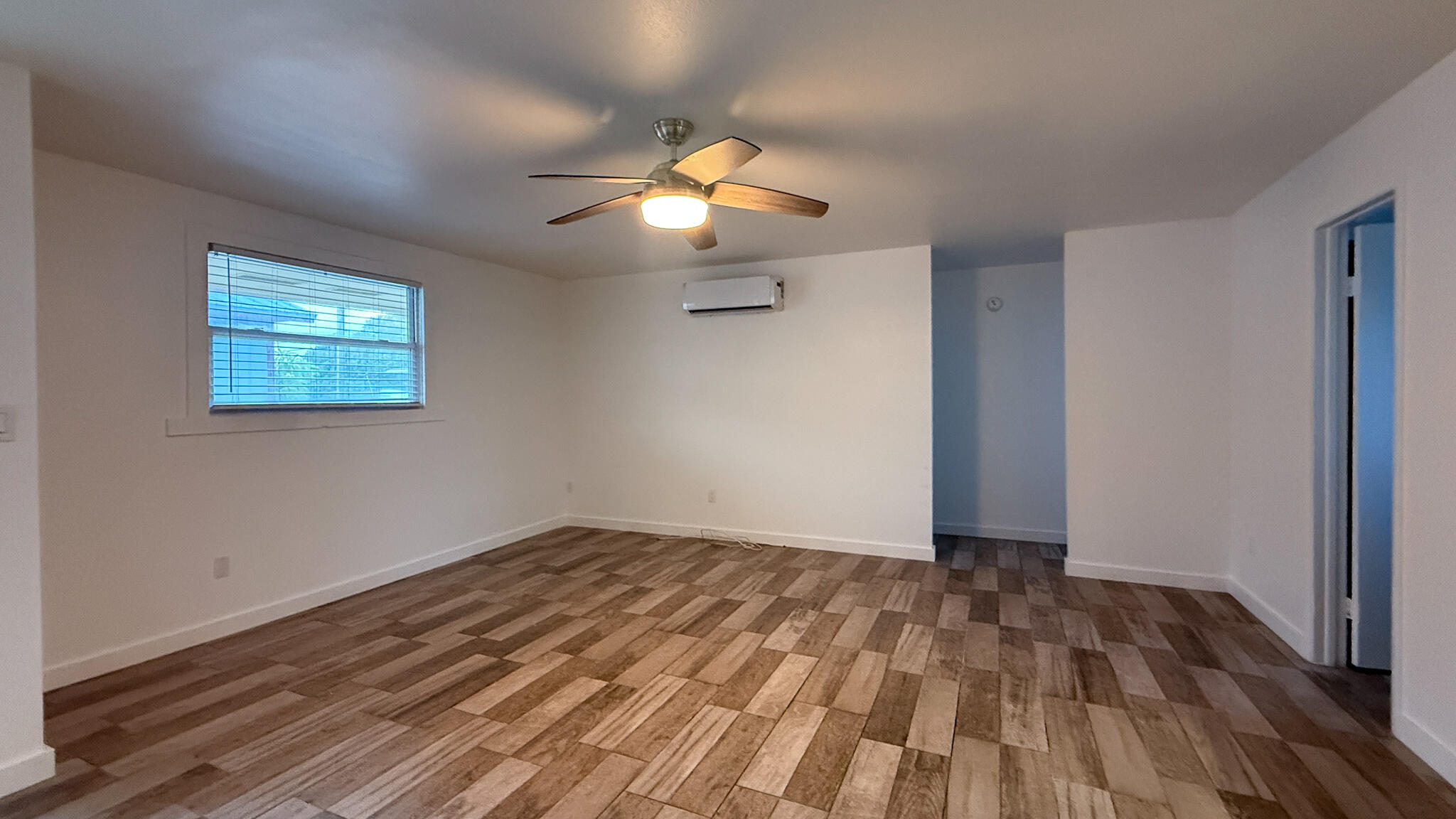 978 Gibraltar Road Property Photo 16