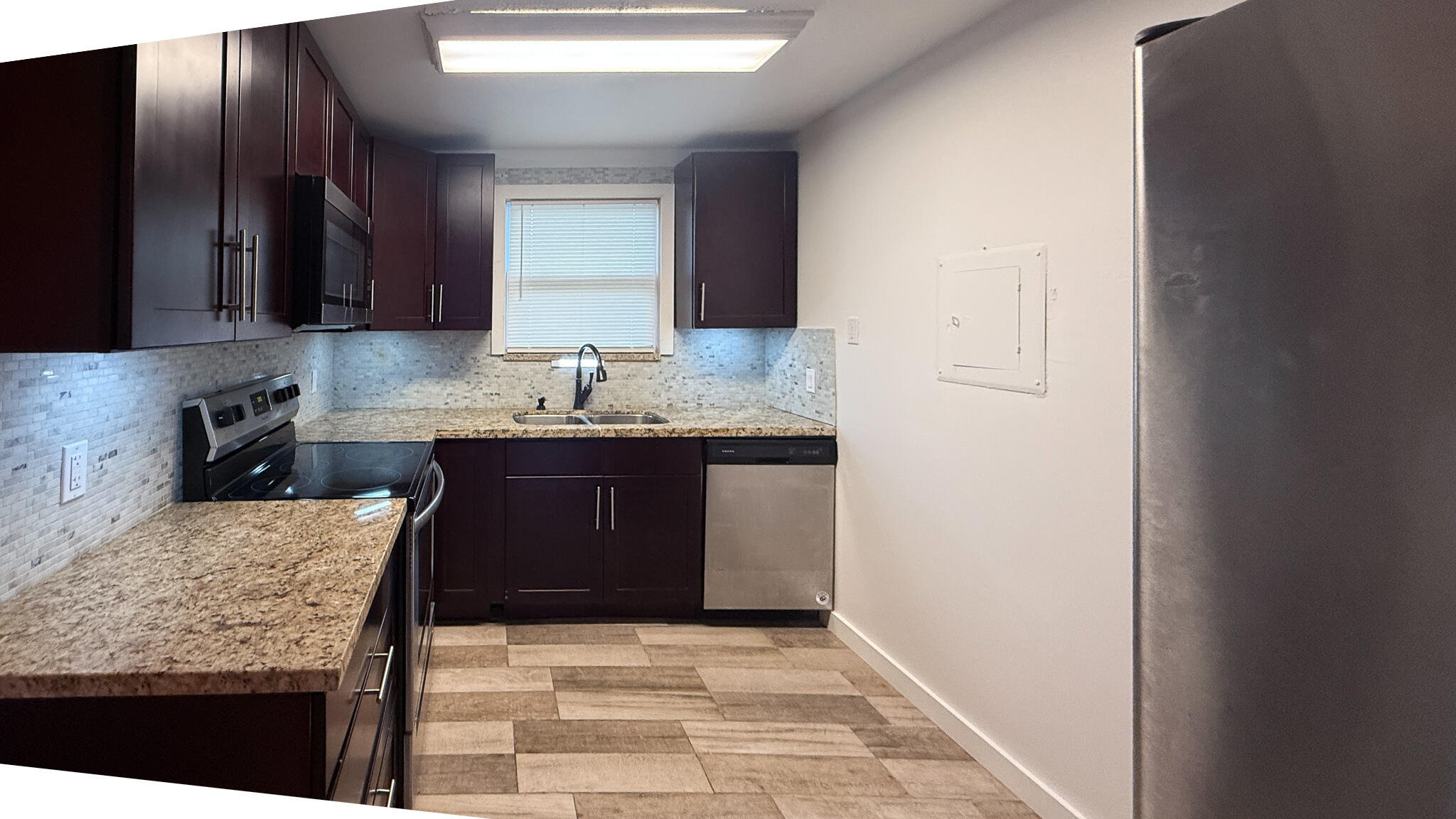 978 Gibraltar Road Property Photo 20