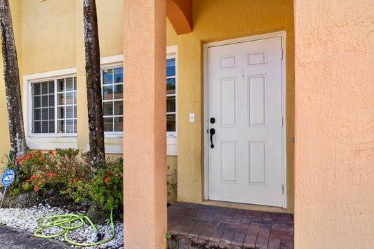 330 Sw 2nd Avenue 14 Property Photo 5