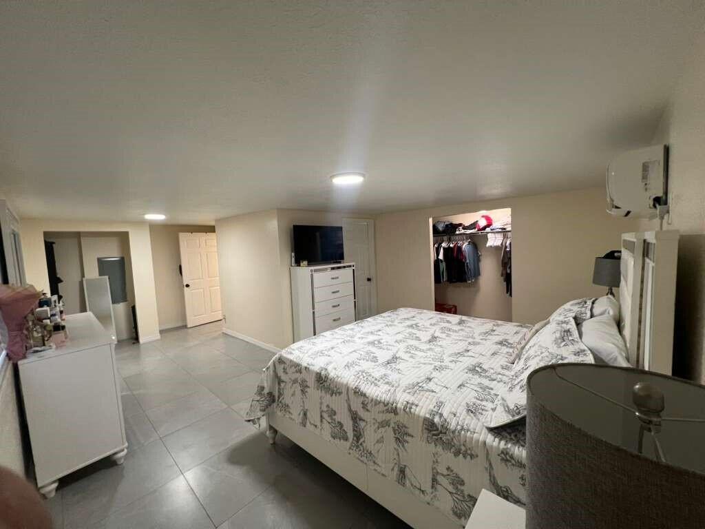 1495 Michelle Drive N 41 Property Photo 7