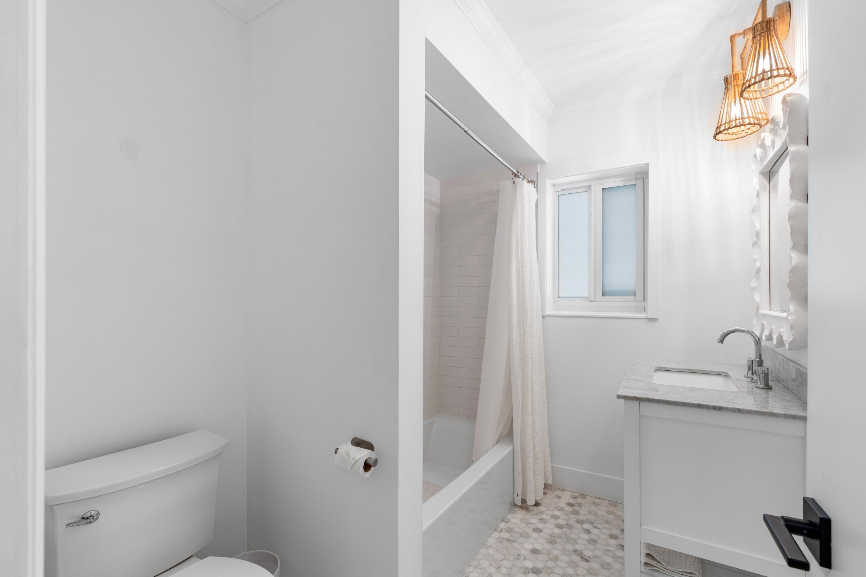35 Anna Street Property Photo 19