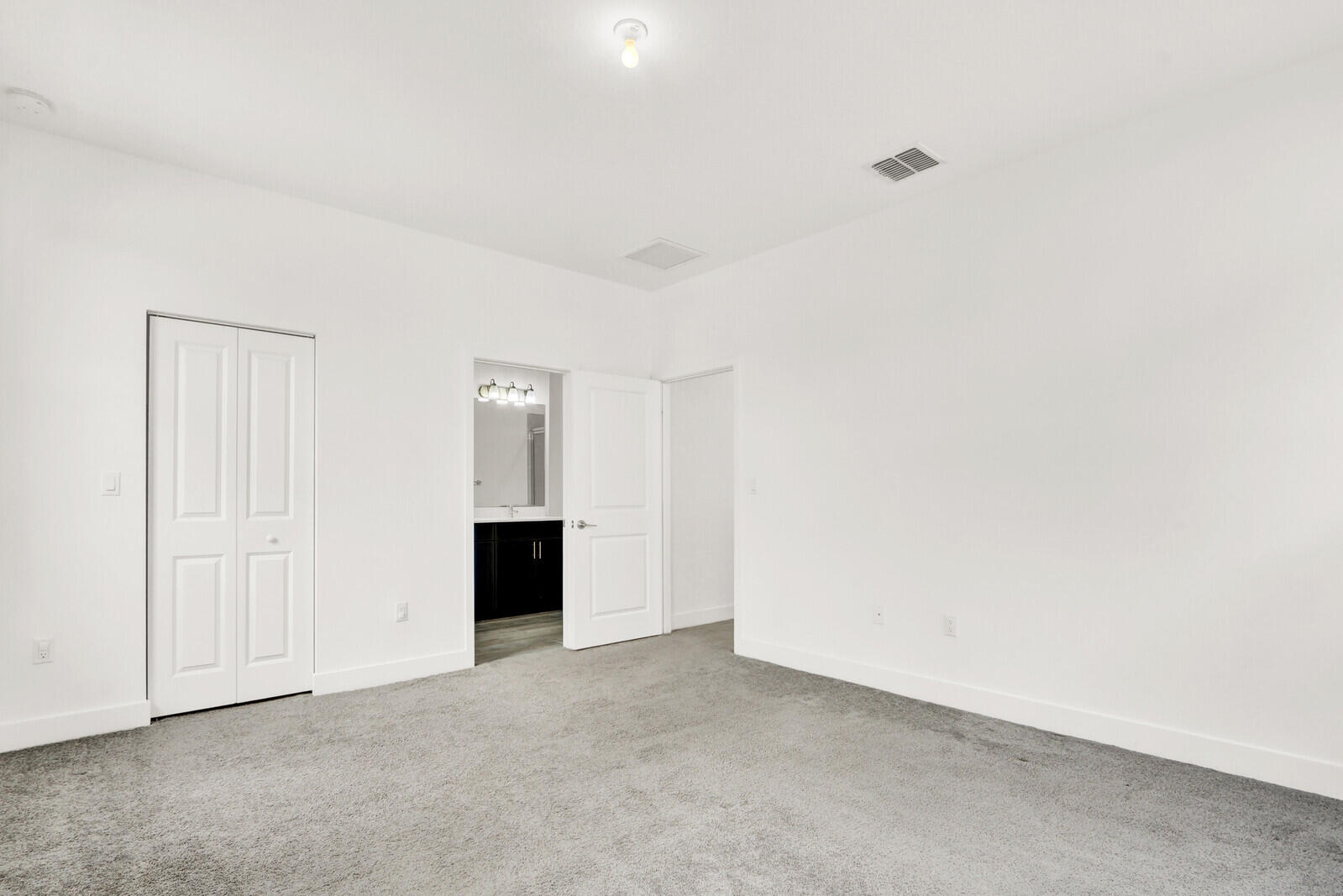 4008 Sequoia Place Property Photo 24