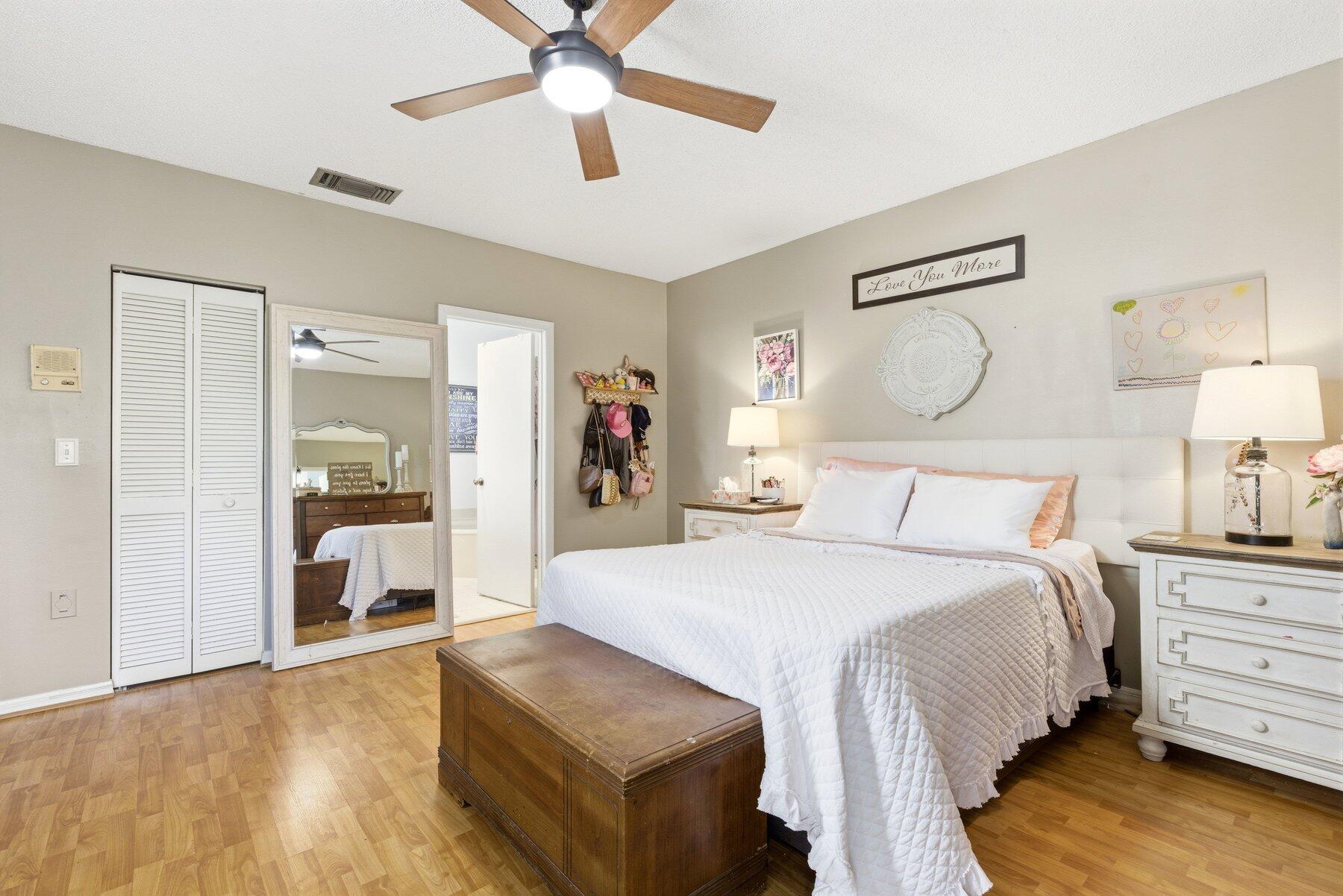 6670 Canary Palm Circle Property Photo 14