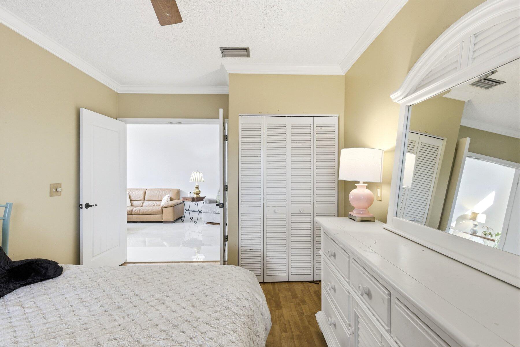 6670 Canary Palm Circle Property Photo 20