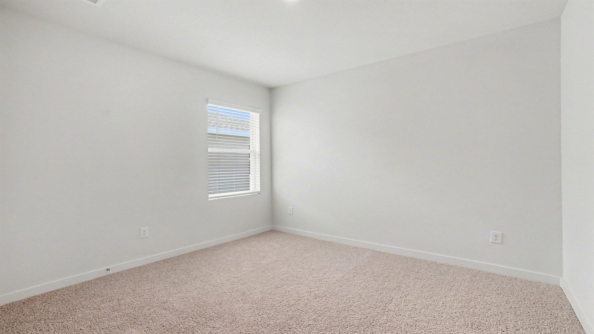 9597 Venetian Square Property Photo 10