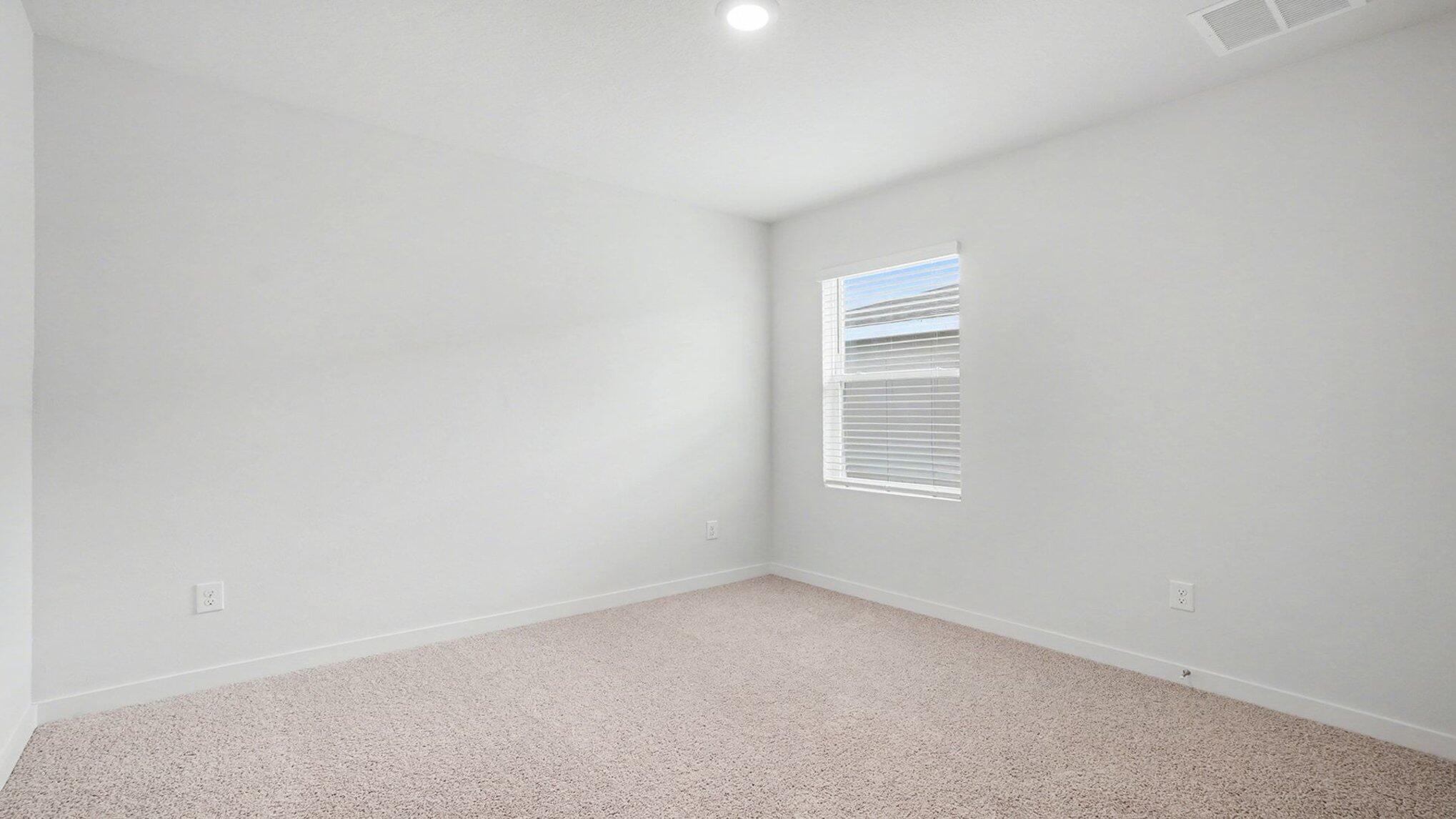 9597 Venetian Square Property Photo 16