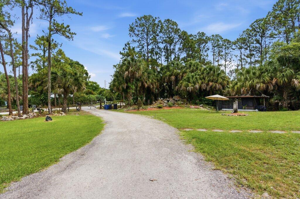 16888 Hialeah Drive W Property Photo 5